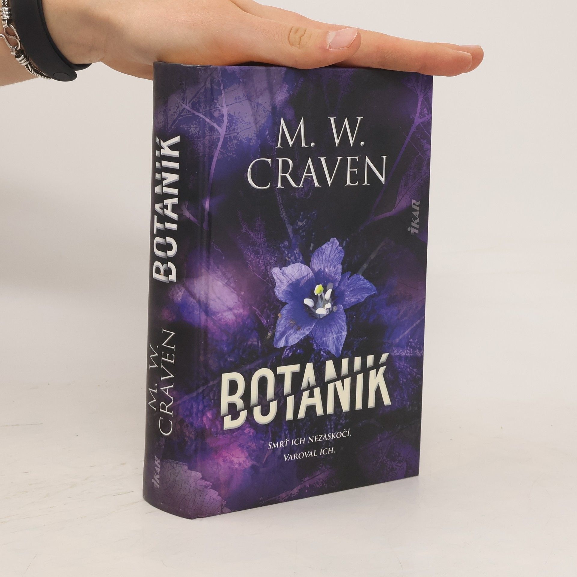 M. W. Craven Botanik