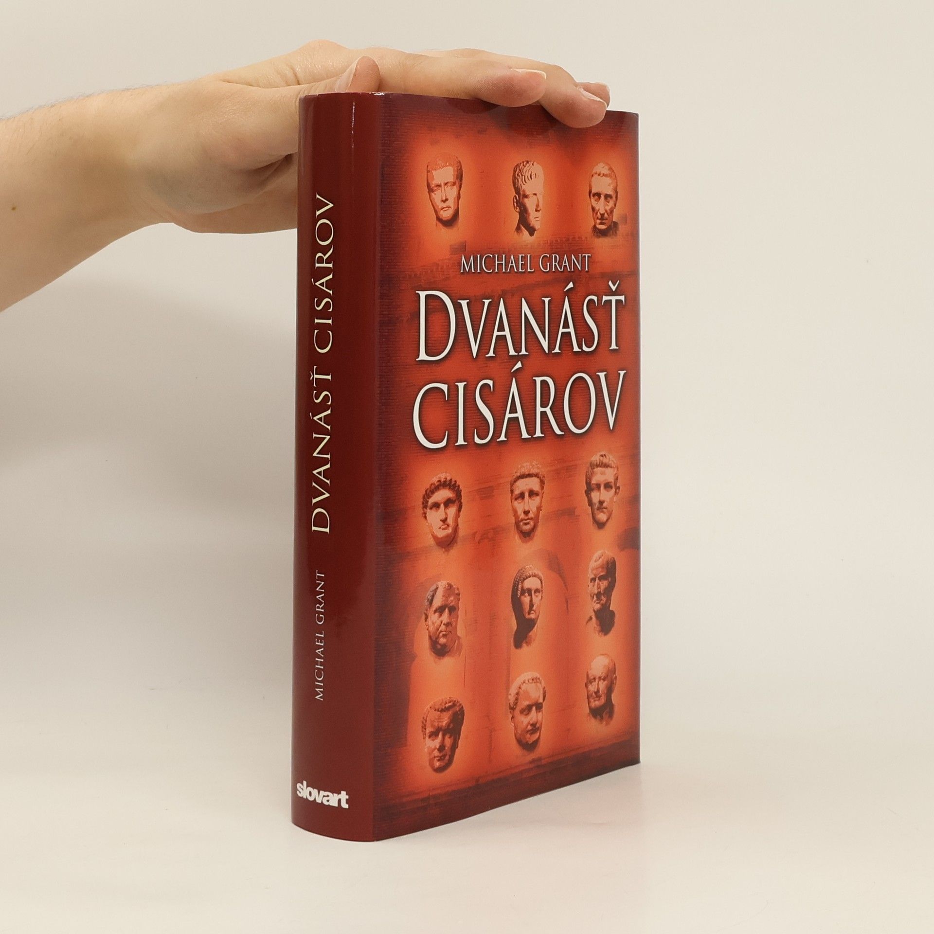 Michael Grant Dvanásť cisárov