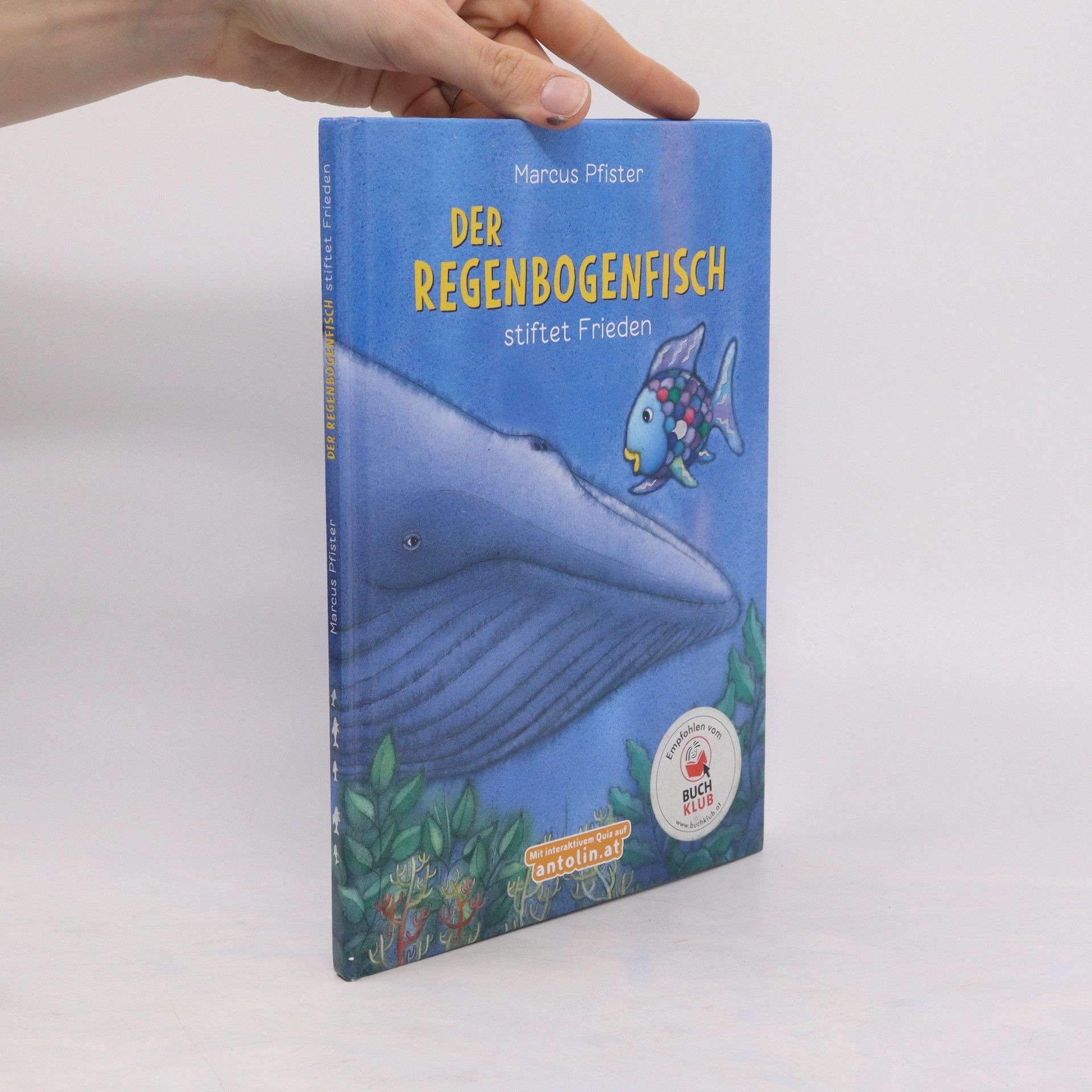 Marcus Pfister Der Regenbogenfisch stiftet Frieden