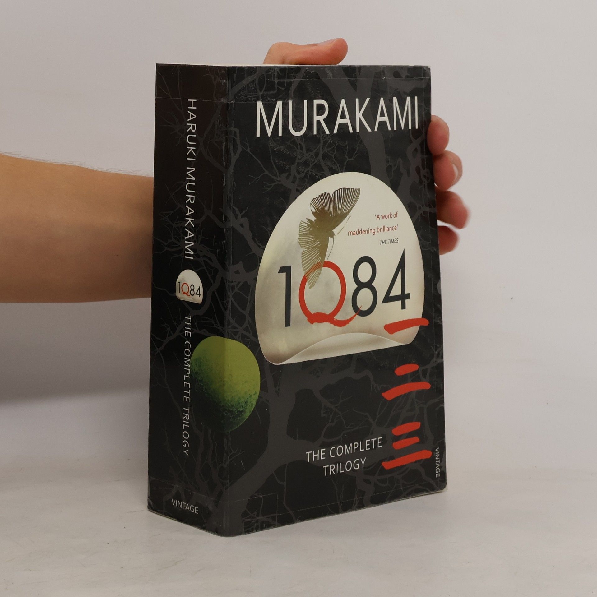 Haruki Murakami 1Q84. The Complete Trilogy