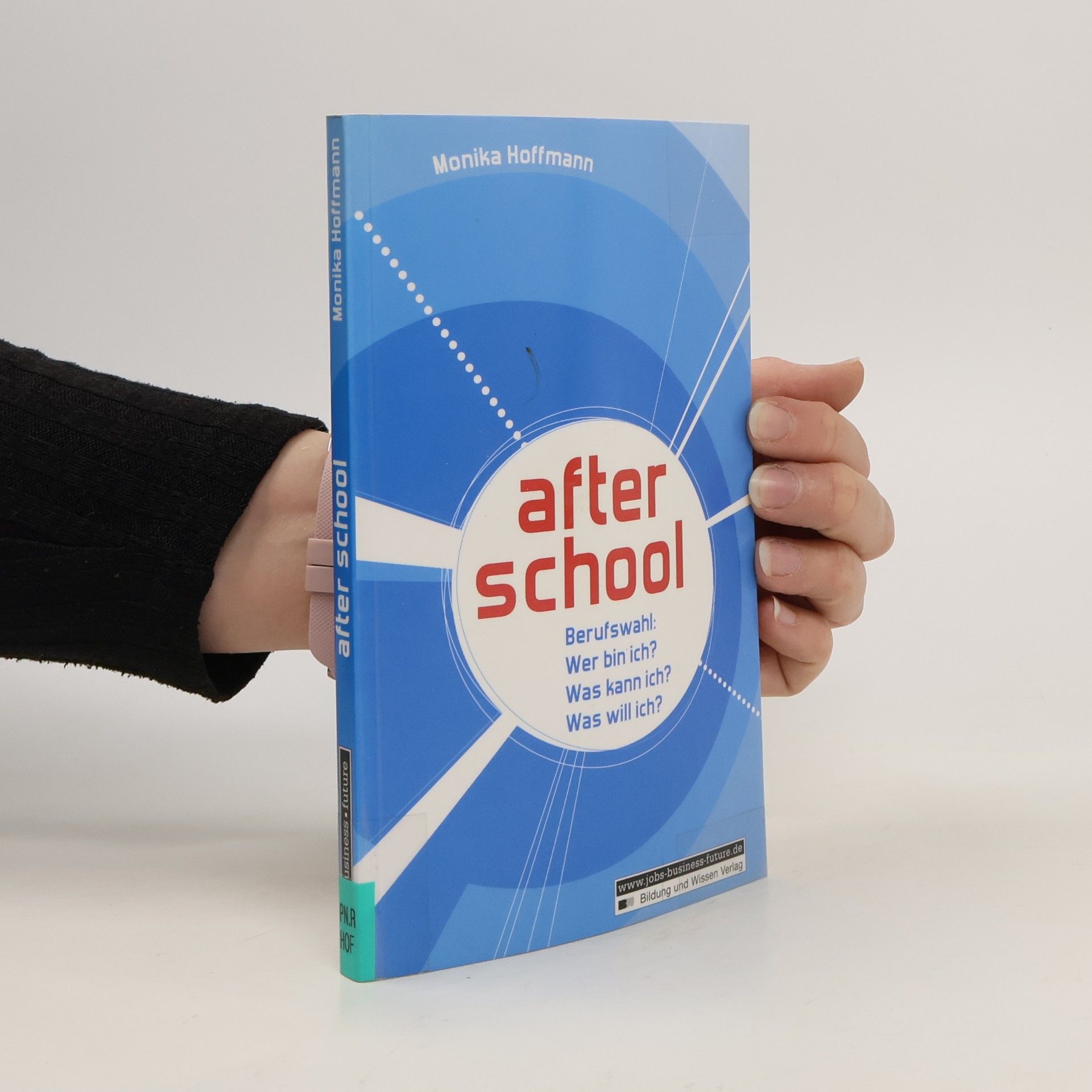 Monika Hoffmann After school
