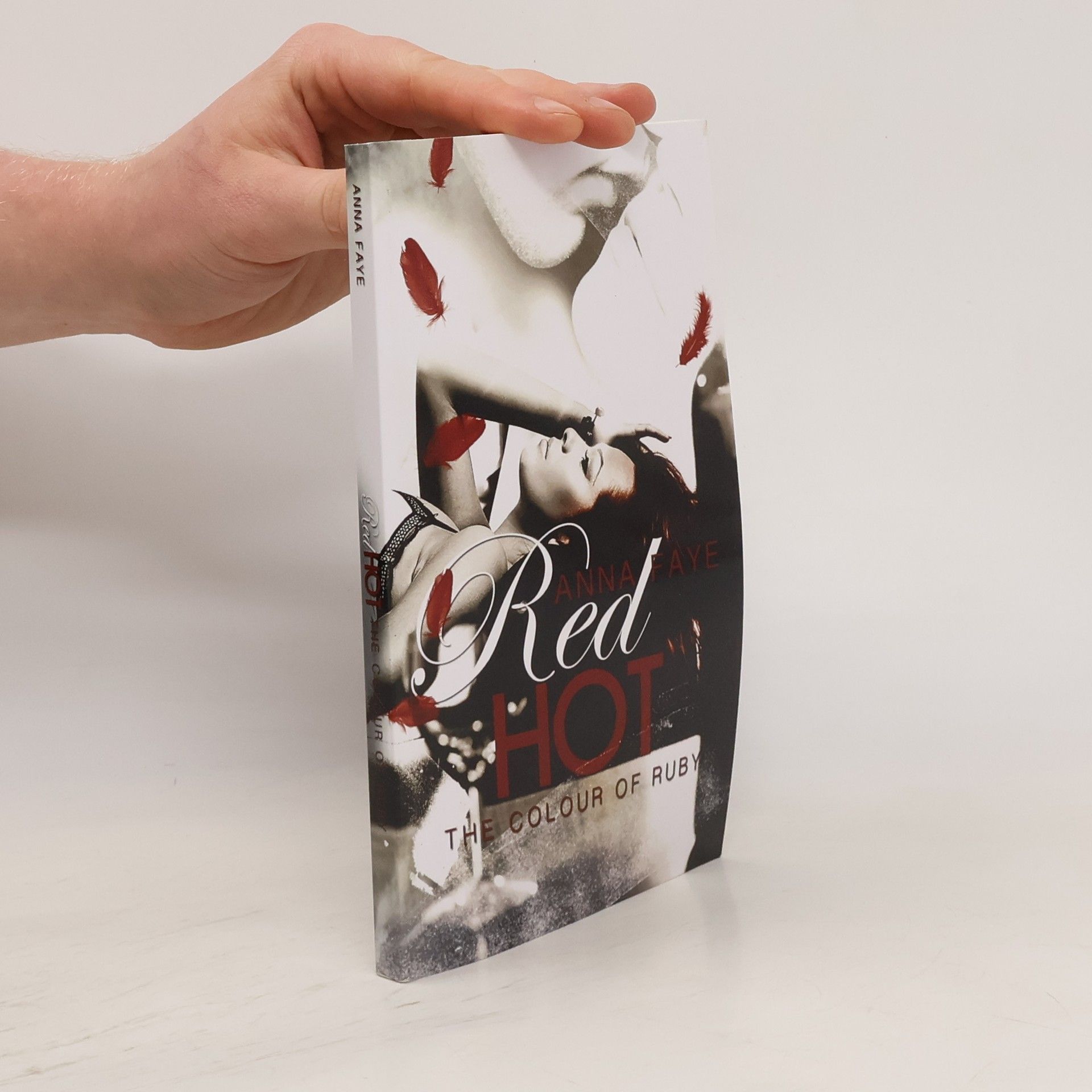 Anna Faye Red Hot & the colour of Ruby