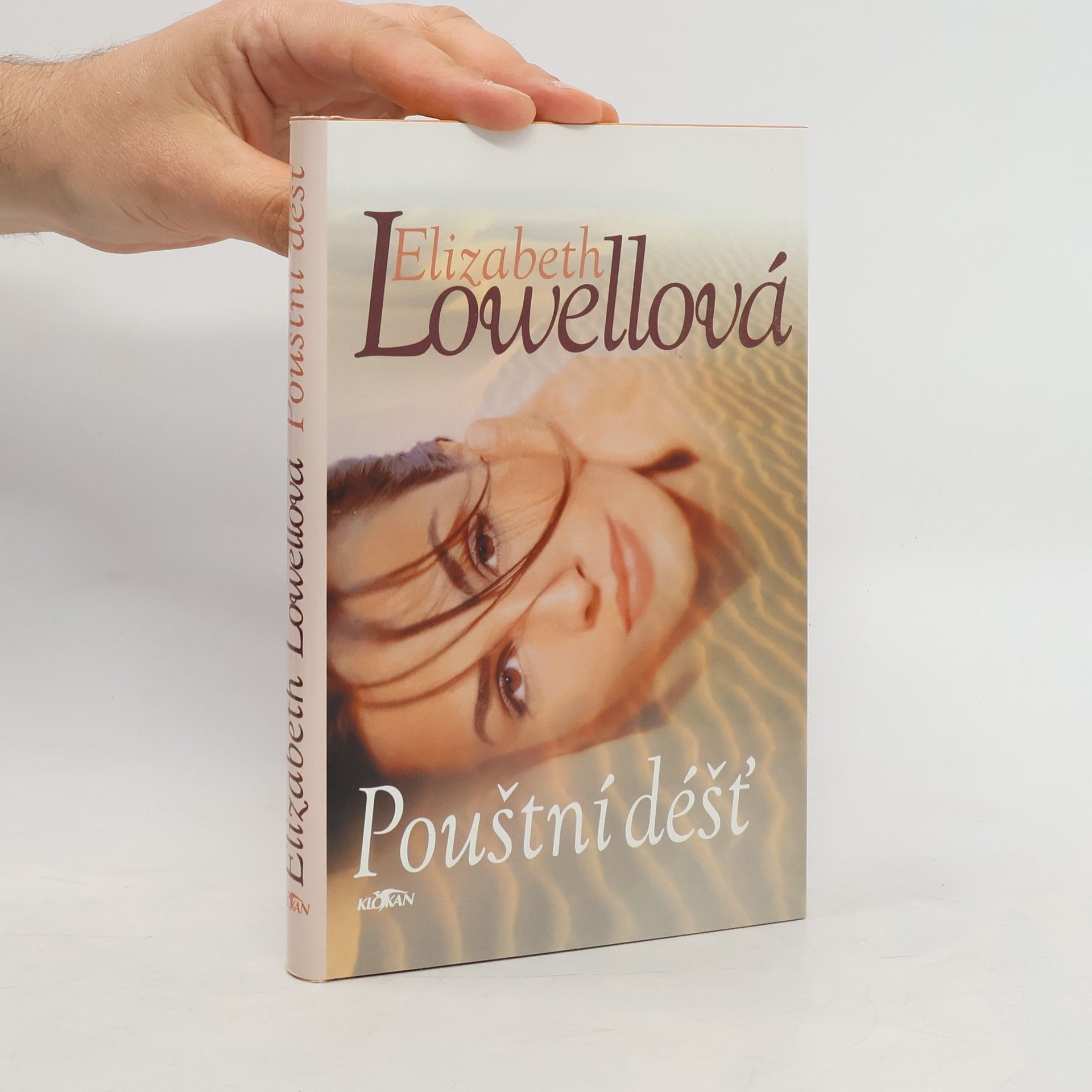 Ann Maxwell Pouštní déšť