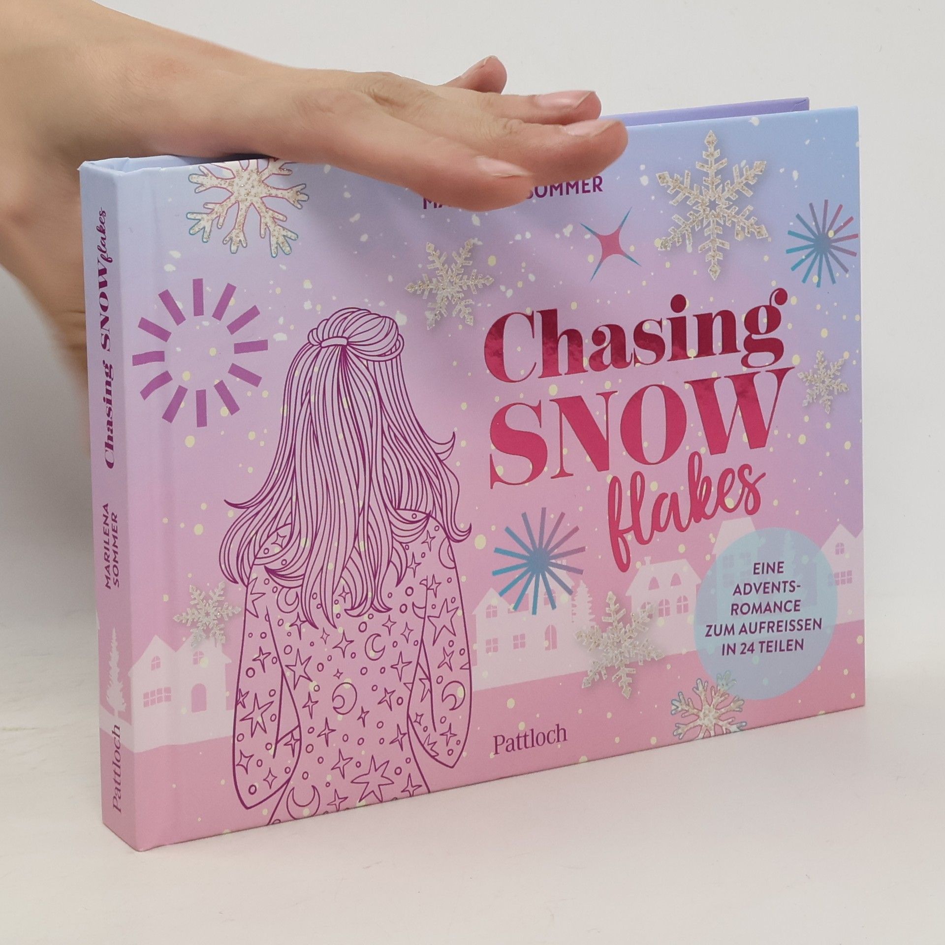 Marilena Sommer Chasing snowflakes
