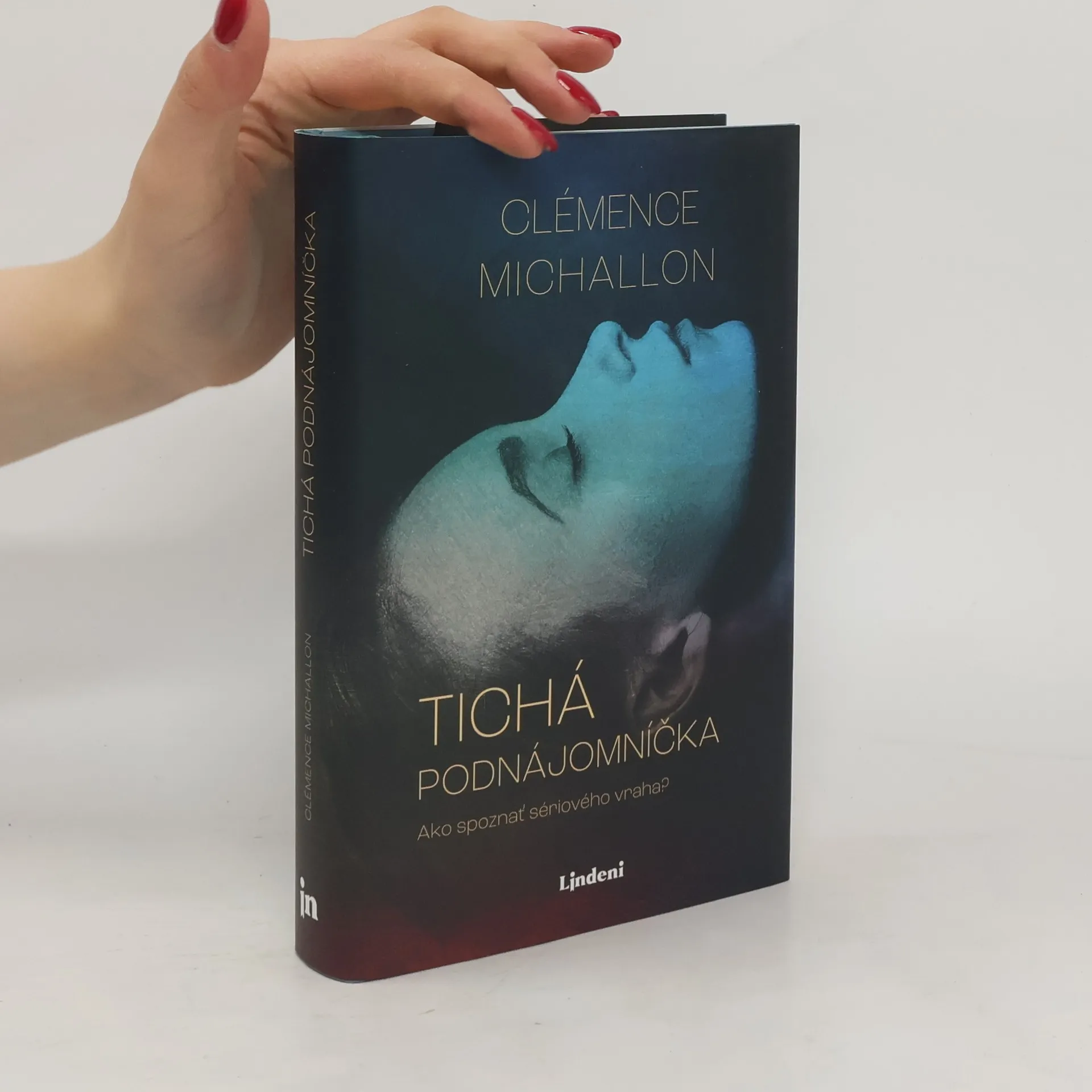 Tichá podnájomníčka | Kniha | pevná | Clémence Michallon