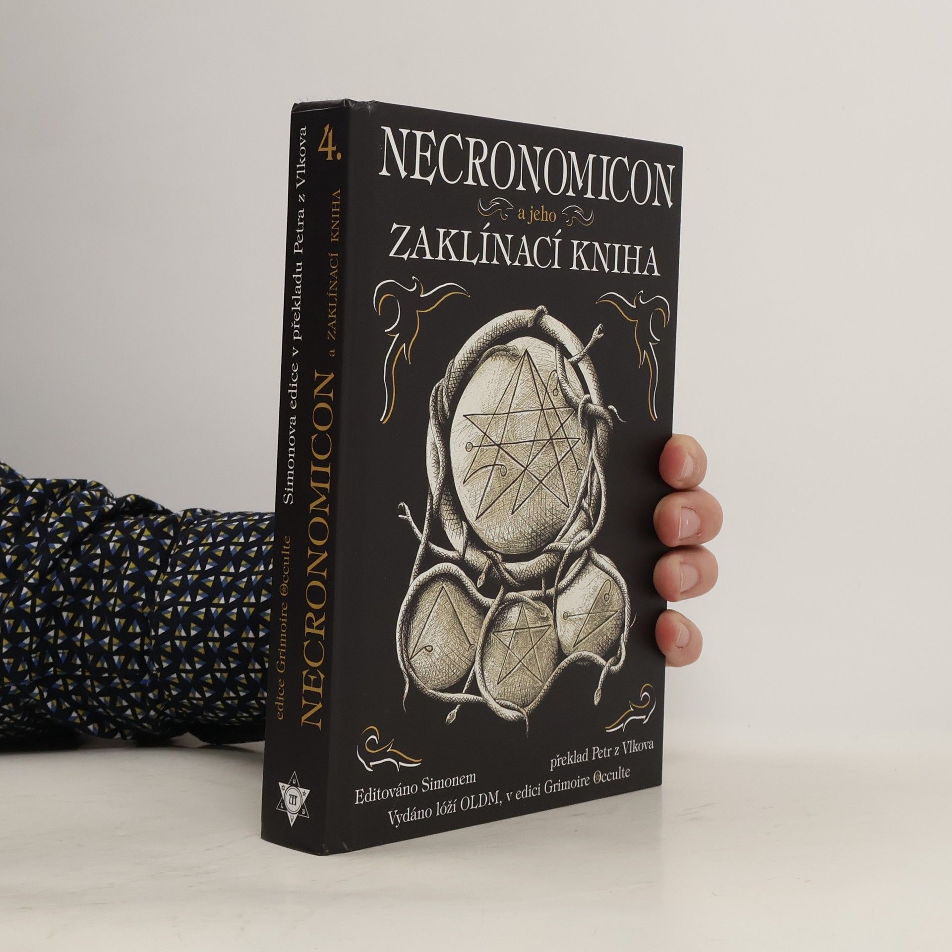 Simon Necronomicon a jeho zaklínací kniha