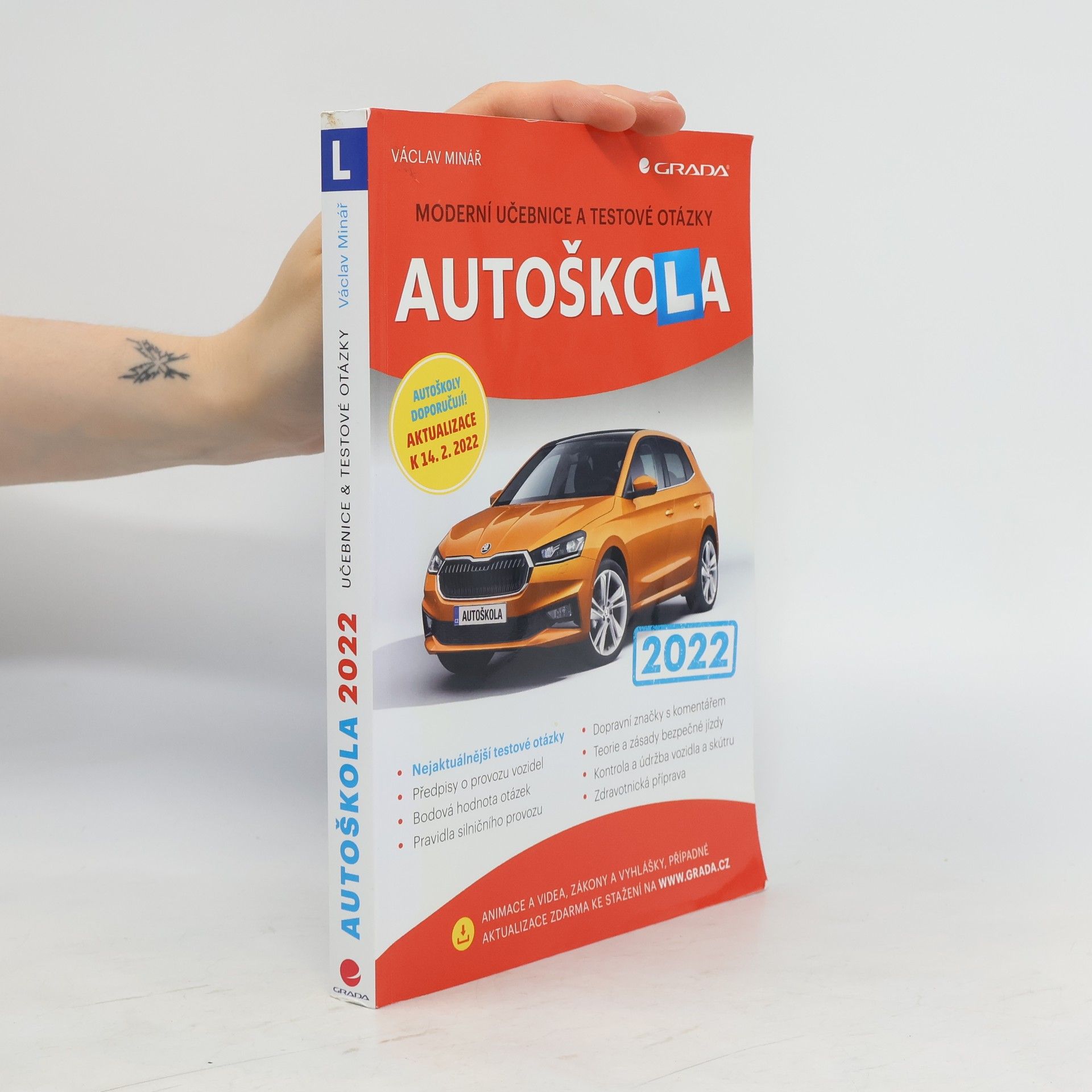 Václav Minář Autoškola: Moderní učebnice a testové otázky 2022
