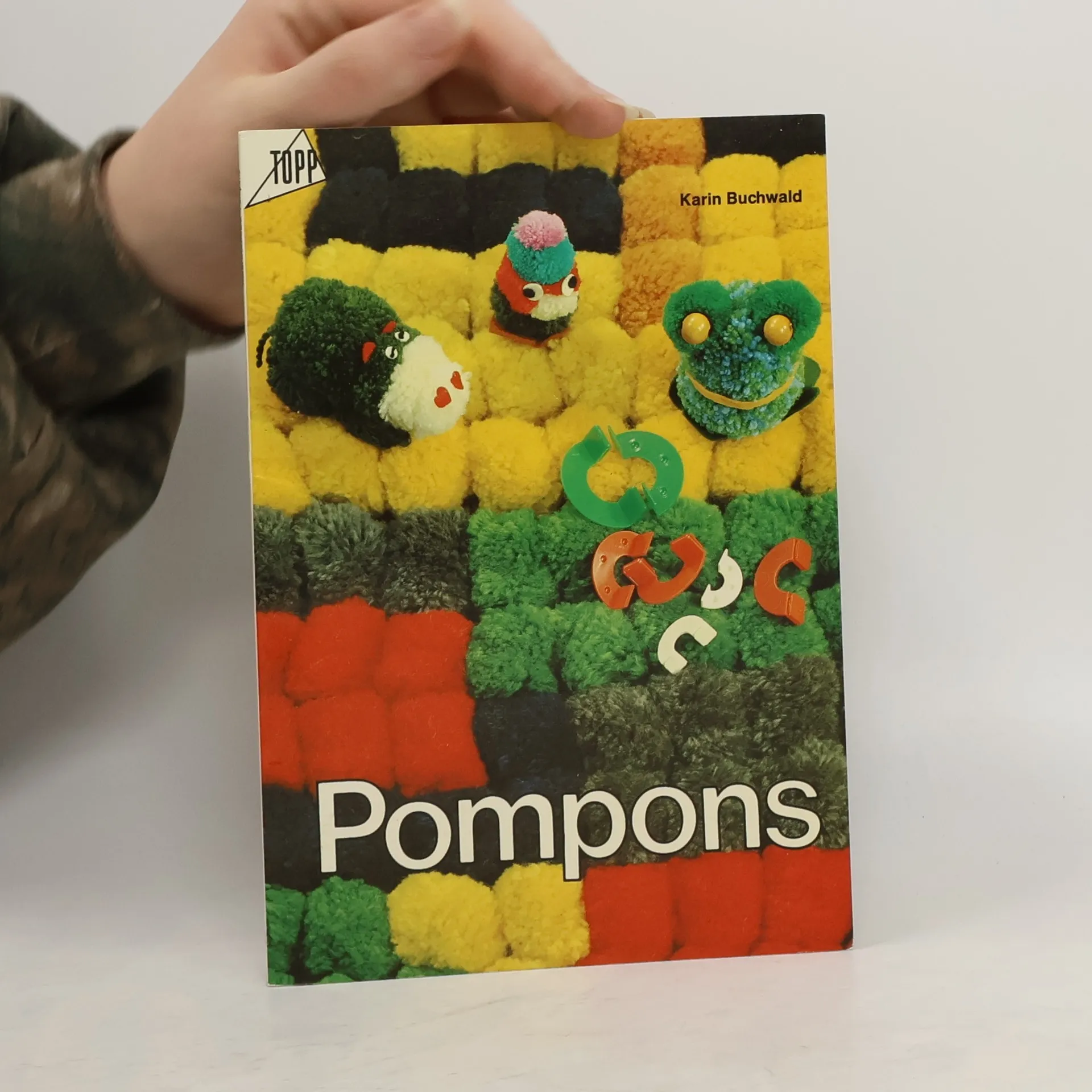 Dekorative Arbeiten mit Pompons | Book | Karin Buchwald | DE