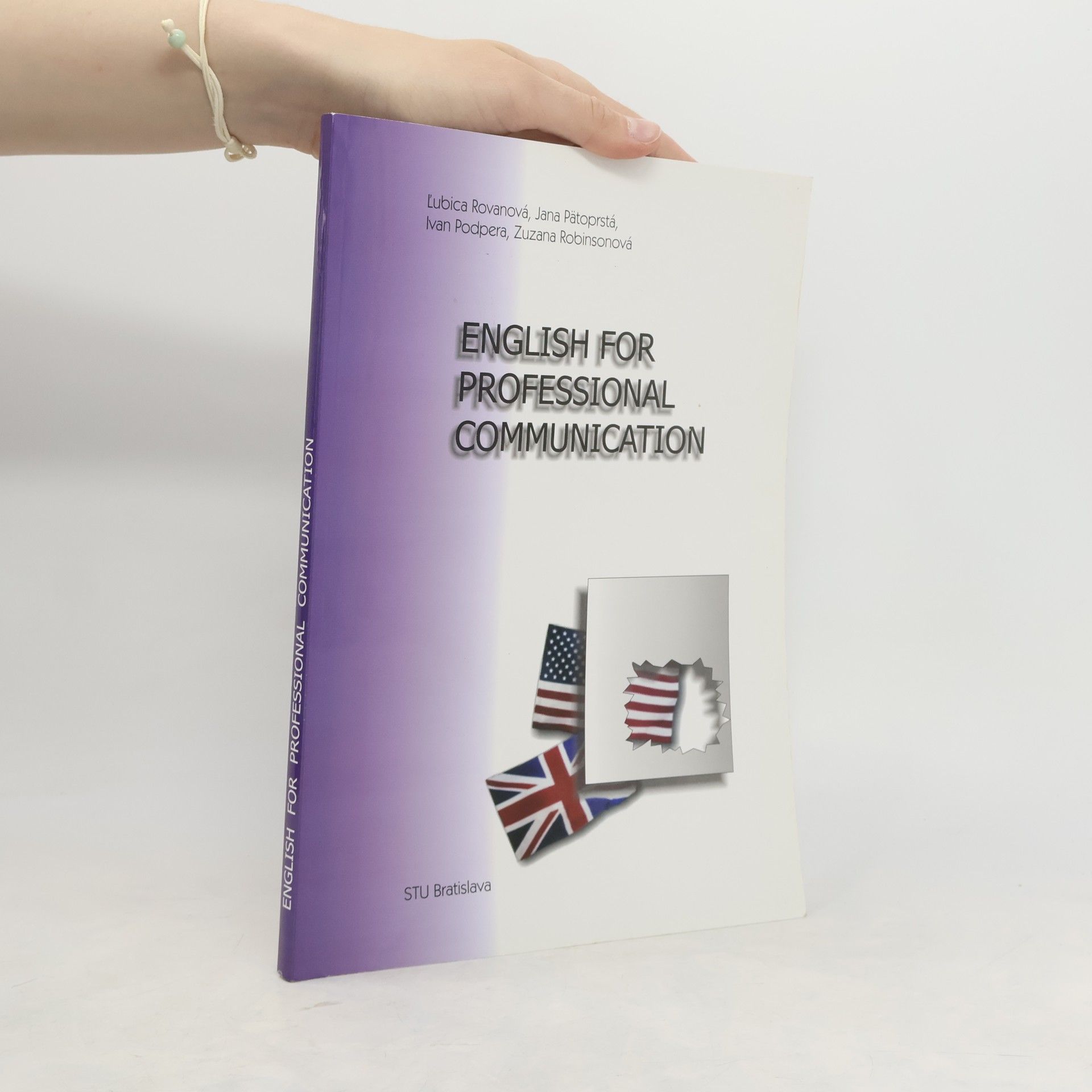 Collectif d'auteurs English for Professional Communication