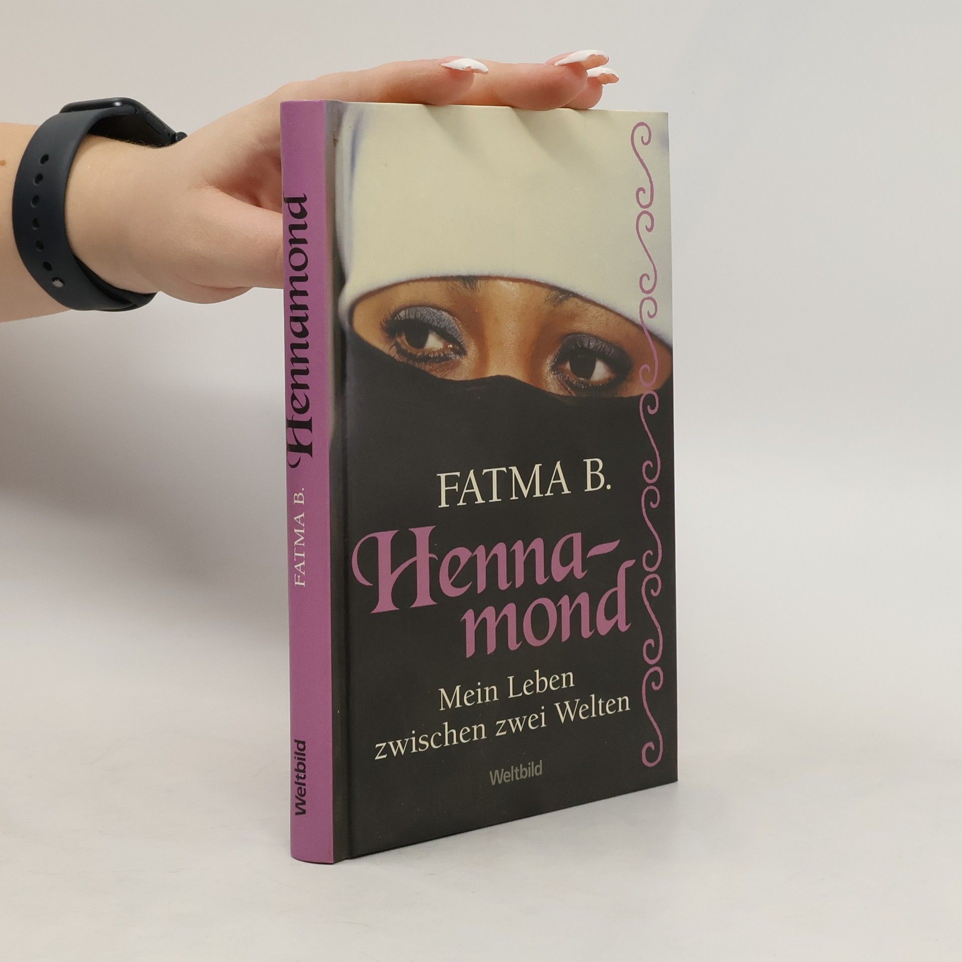 Fatma B Hennamond