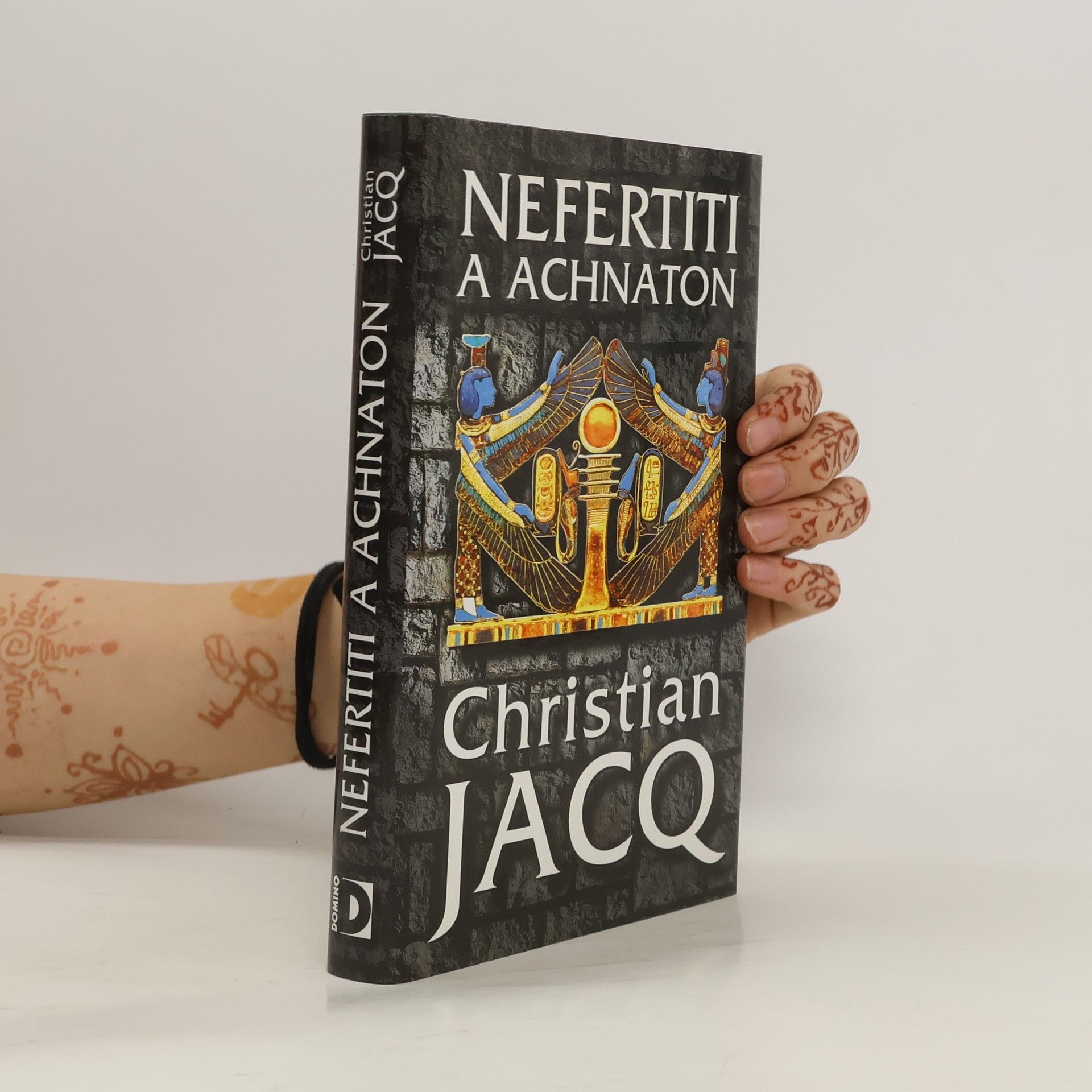 Christian Jacq Nefertiti a Achnaton