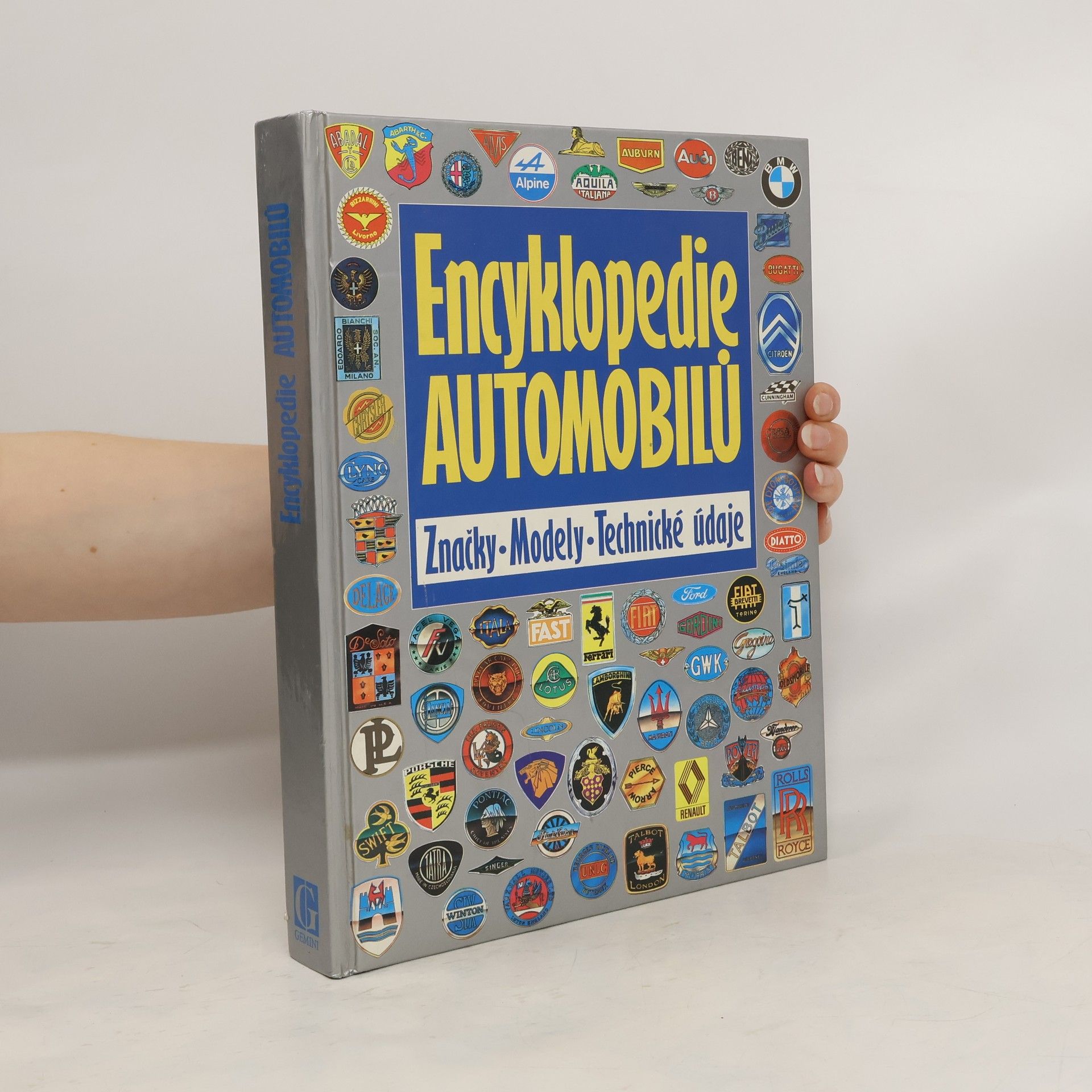 Pavla Kovaničová Encyklopedie automobilů