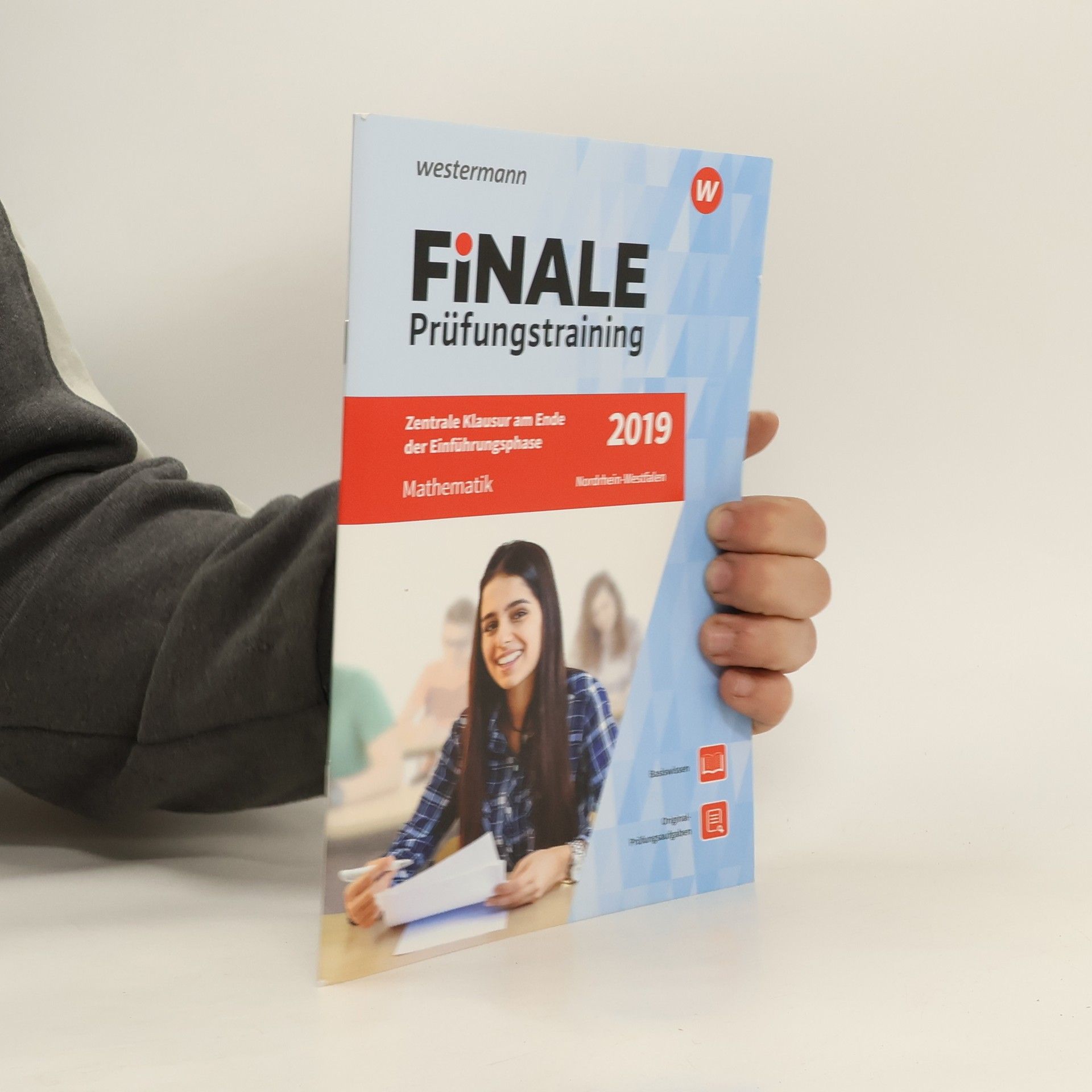 Heinz Klaus Strick Finale Prüfungstraining 2019 - Zentrale Klausuren am Ende der Einführungsphase Nordrhein-Westfalen, Mathematik