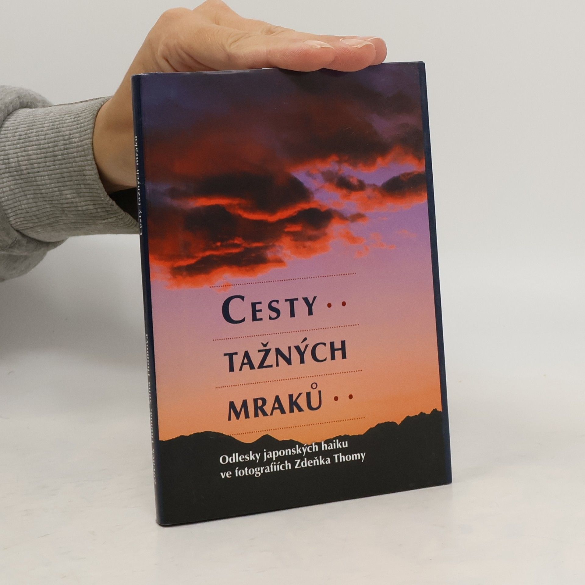 Zdeněk Thoma Cesty tažných mraků