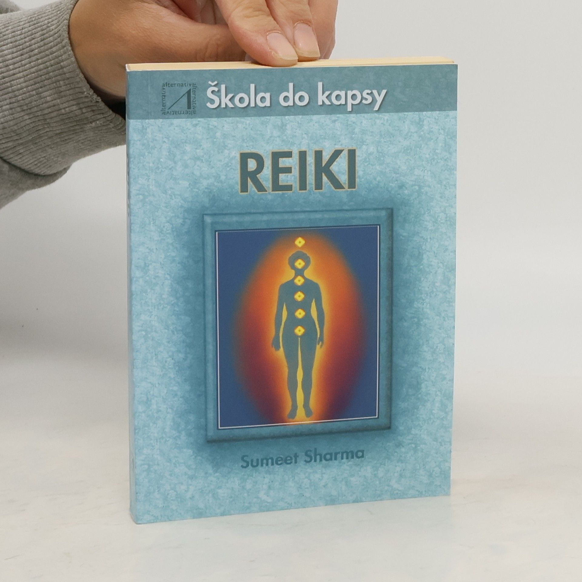 Sumeet Sharma Reiki - Škola do kapsy
