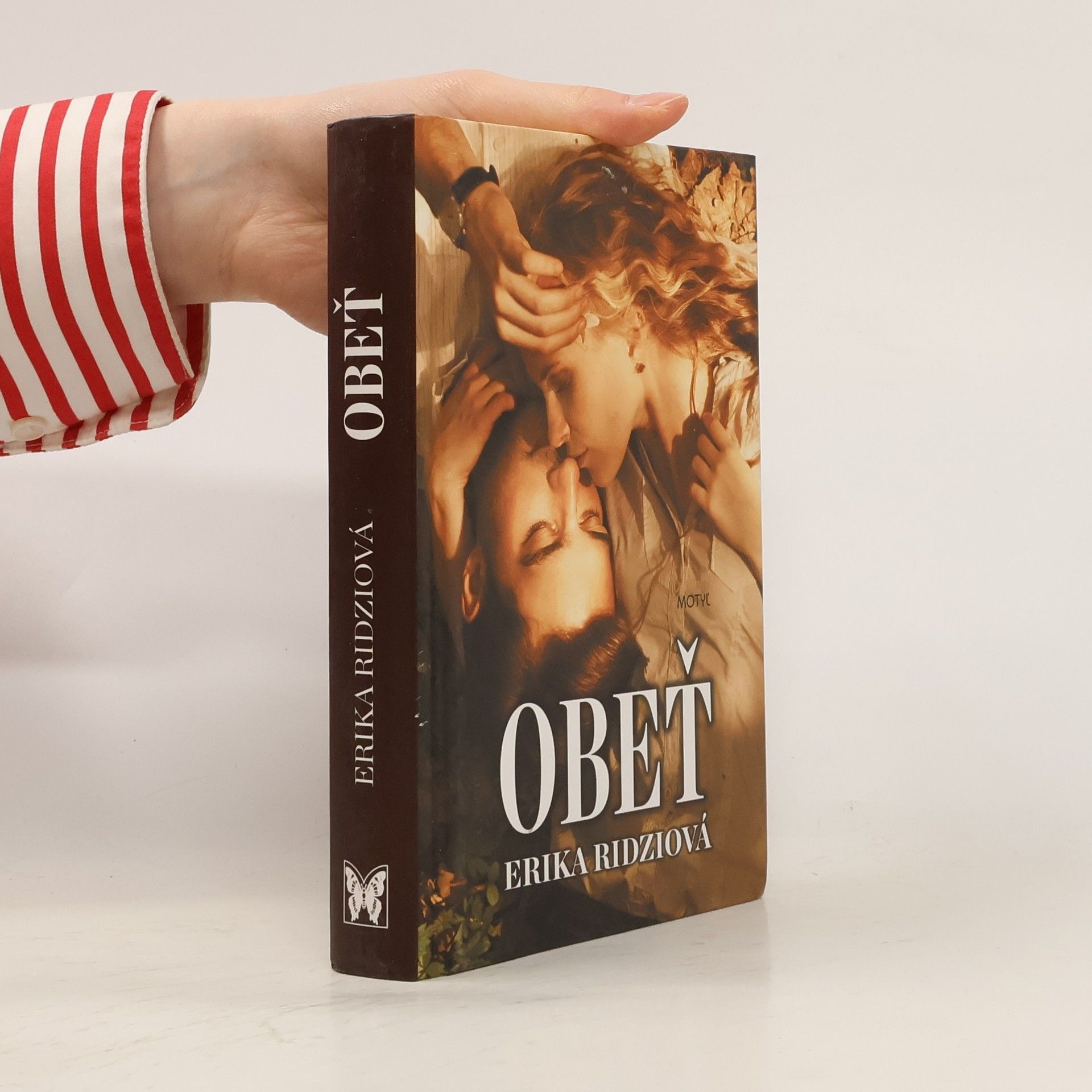 Erika Ridziova Obeť