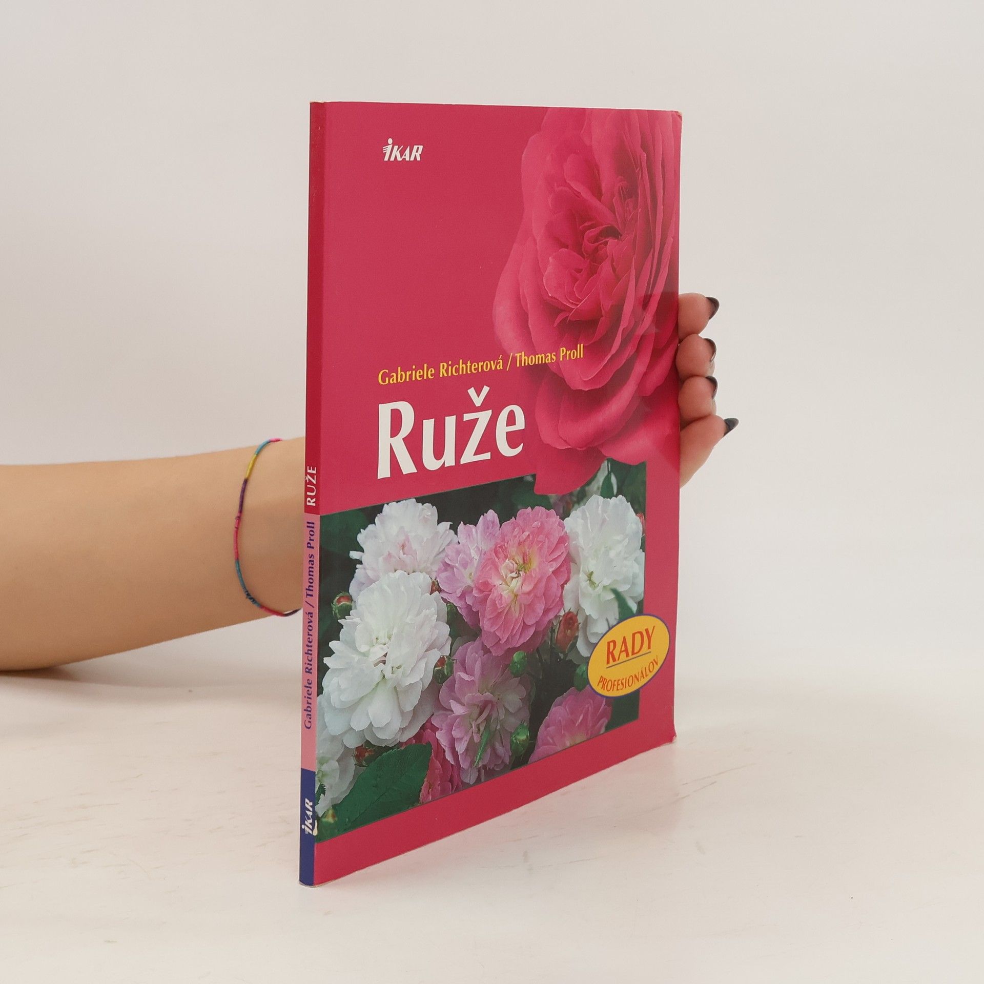 Gabriele Richter Ruže