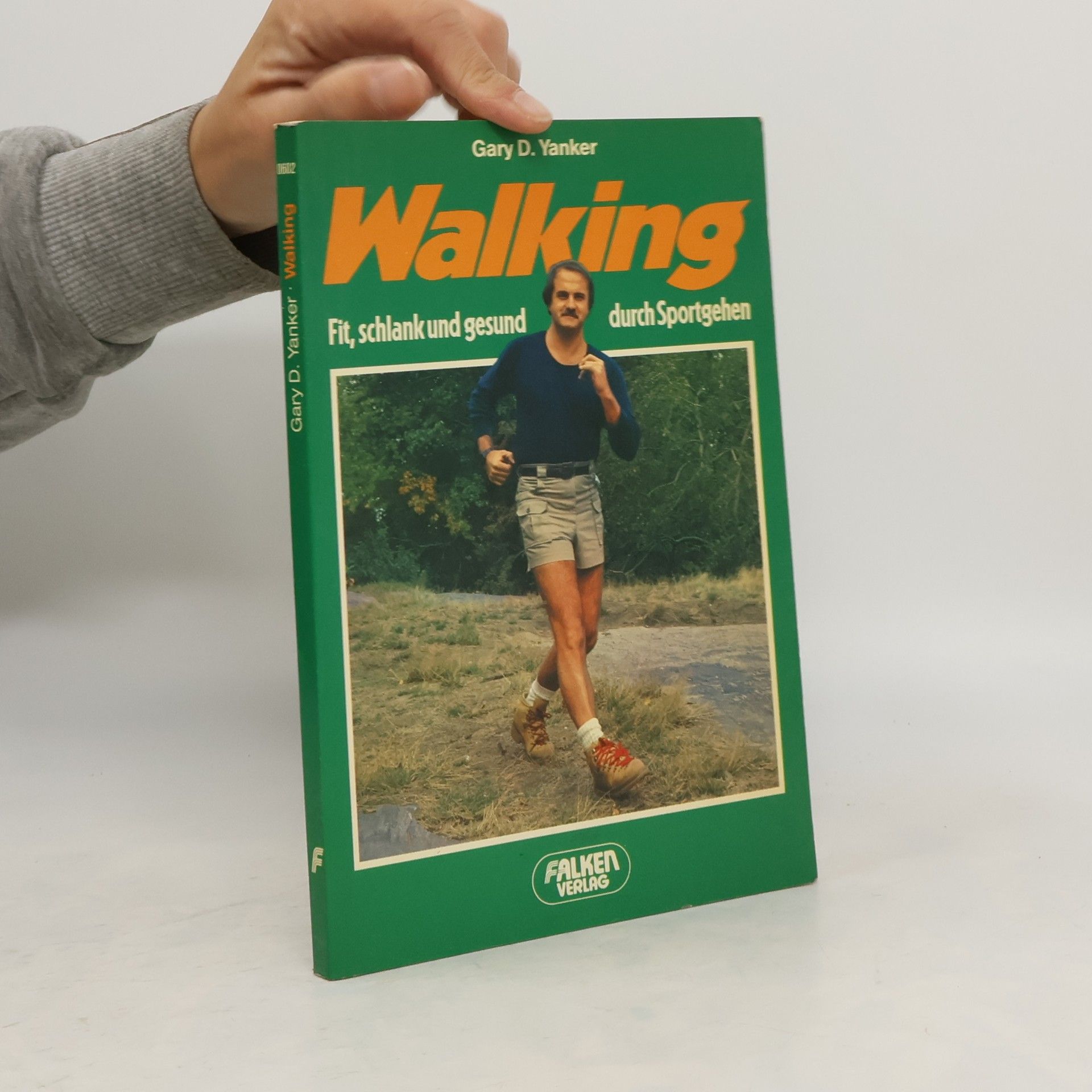Gary Yanker Walking