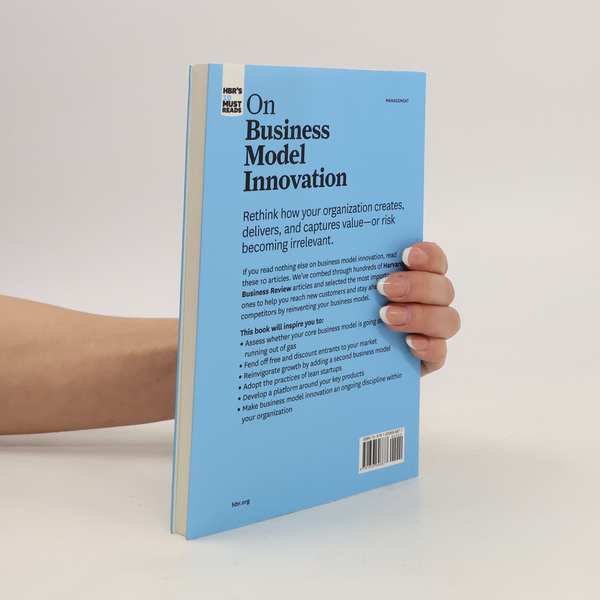 Harvard Business Review HBR's 10 Must Reads on Business Model Innovation