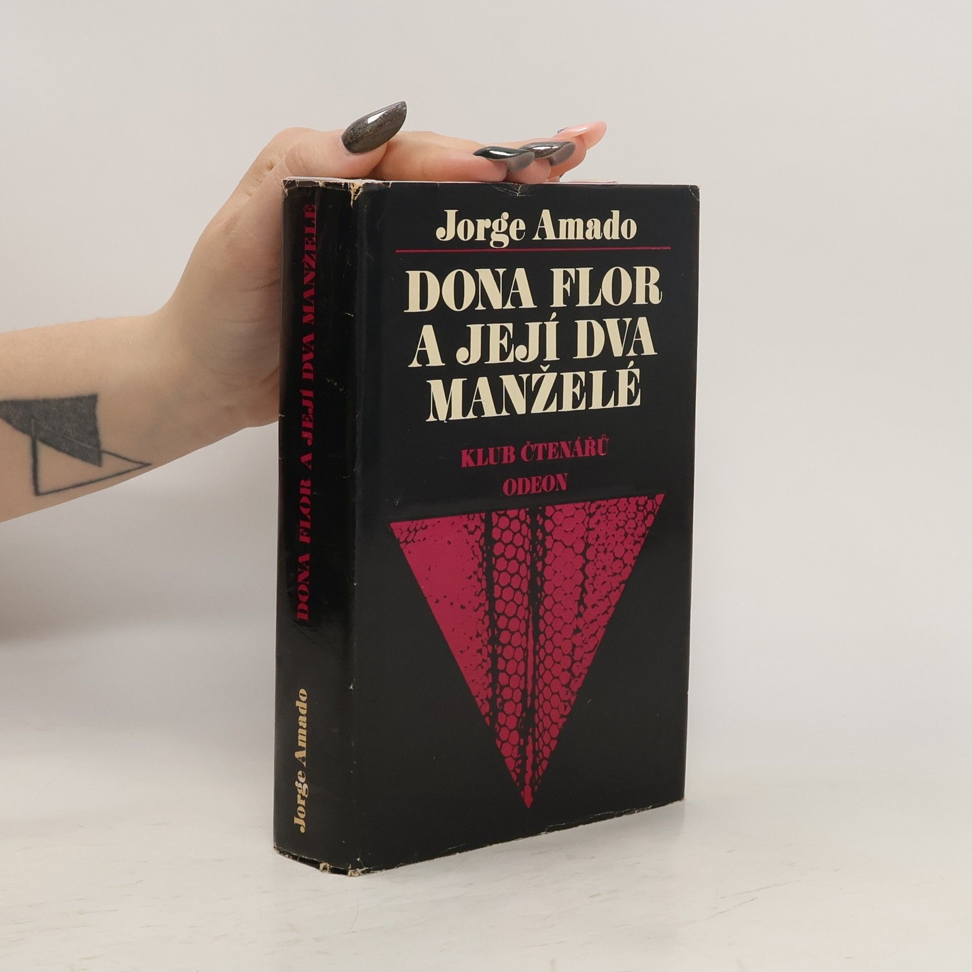 Jorge Amado Dona Flor a její dva manželé