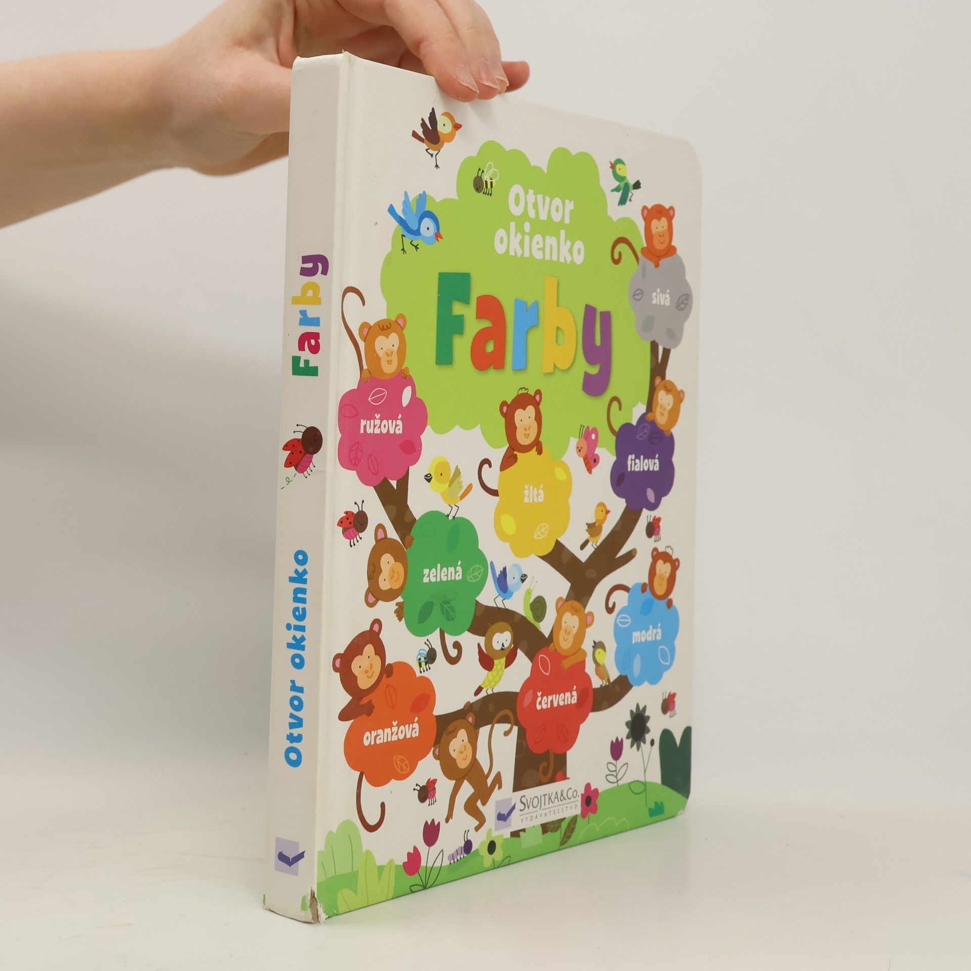 Felicity Brooks Kuk pod okienko. Farby
