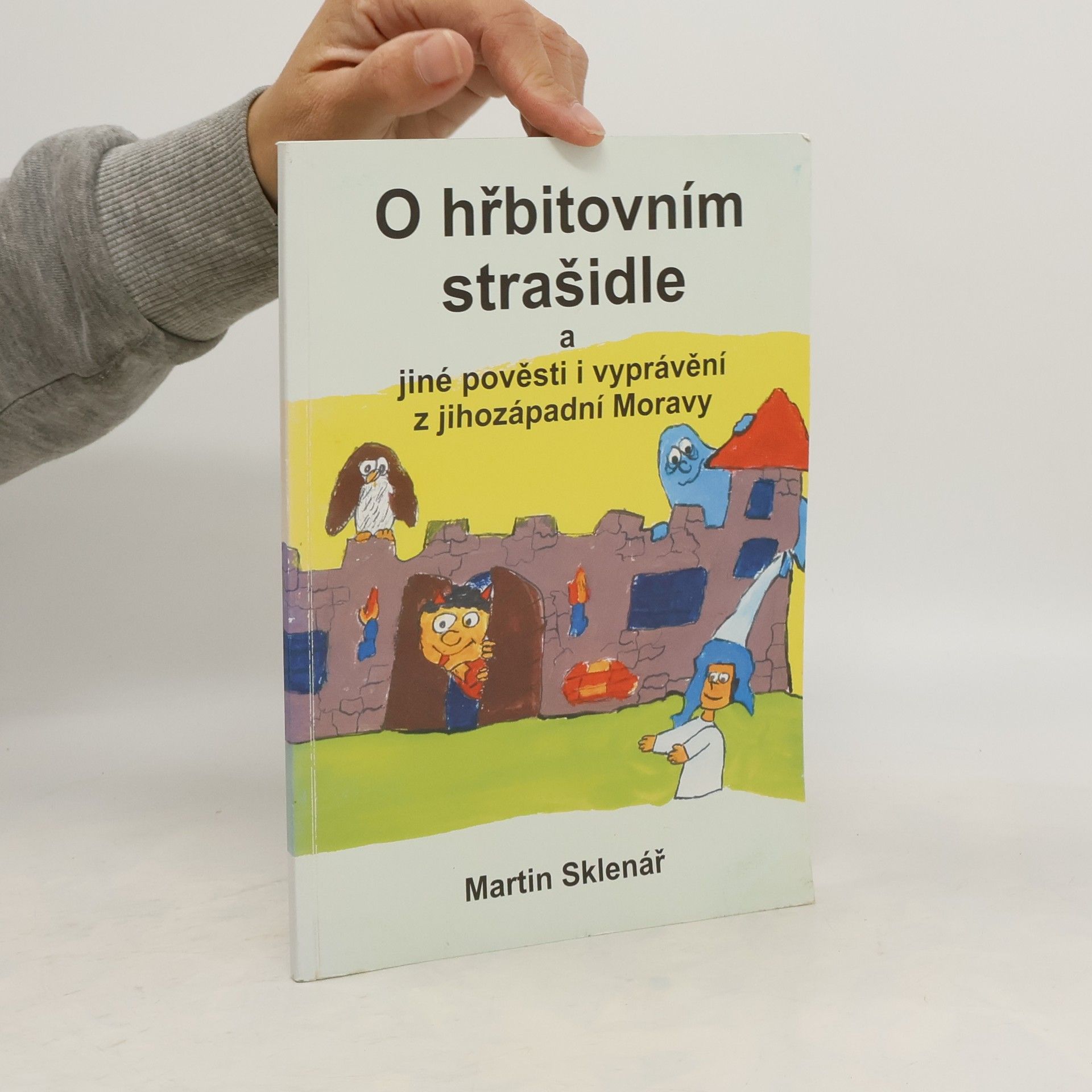 Martin Sklenář O hřbitovním strašidle