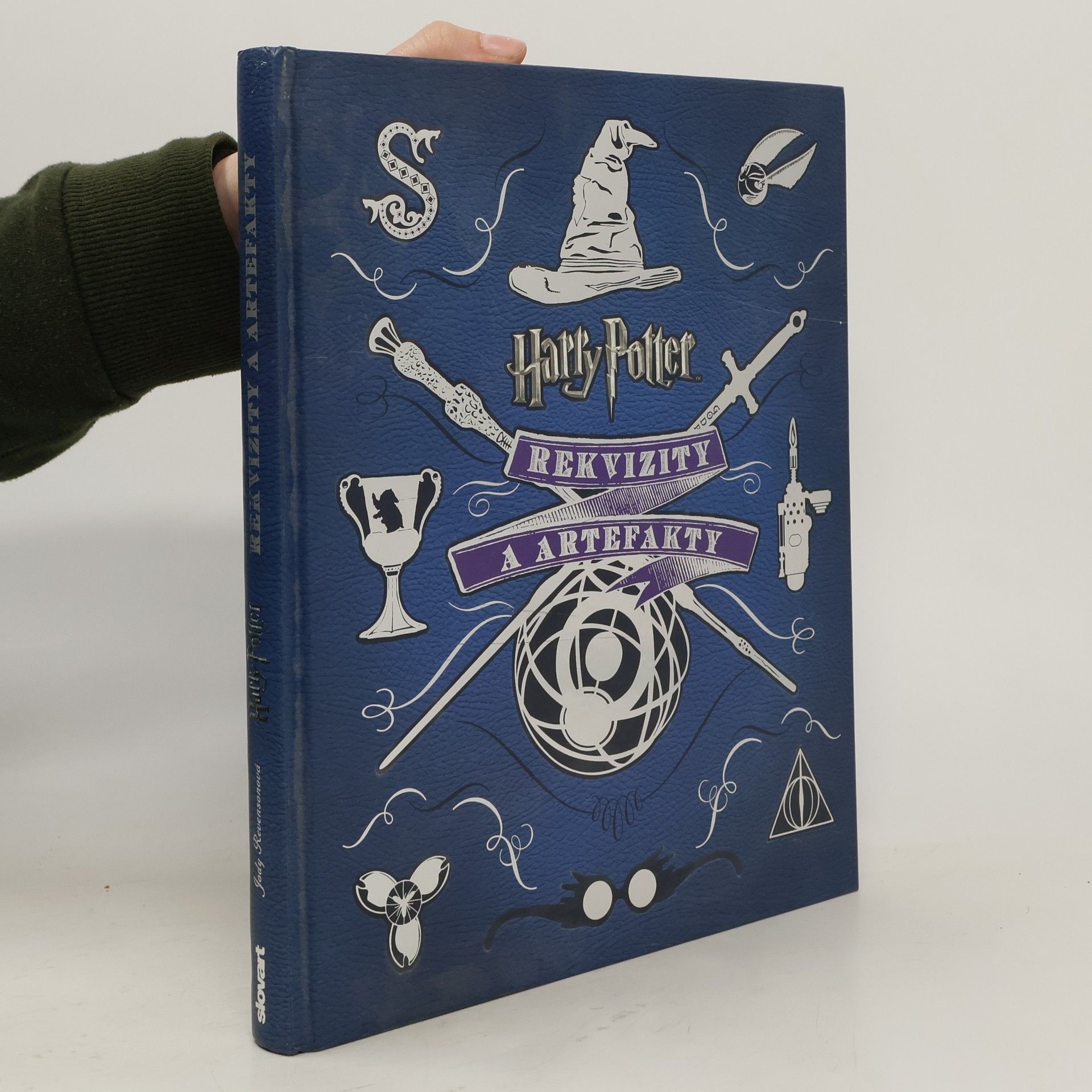 Jody Revenson Harry Potter. Rekvizity a artefakty