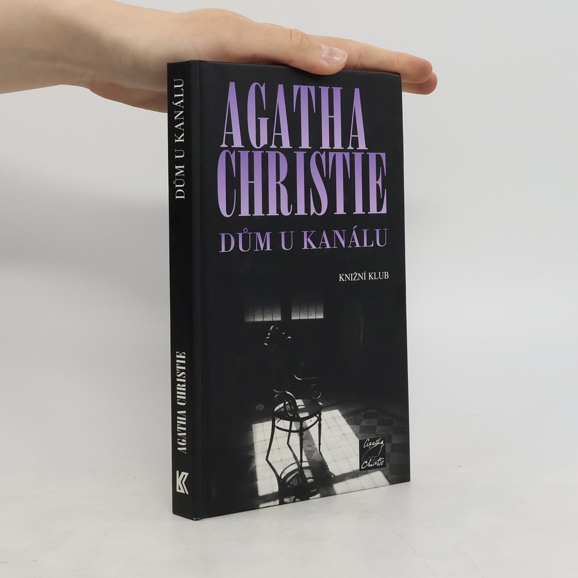 Agatha Christie Dům u kanálu