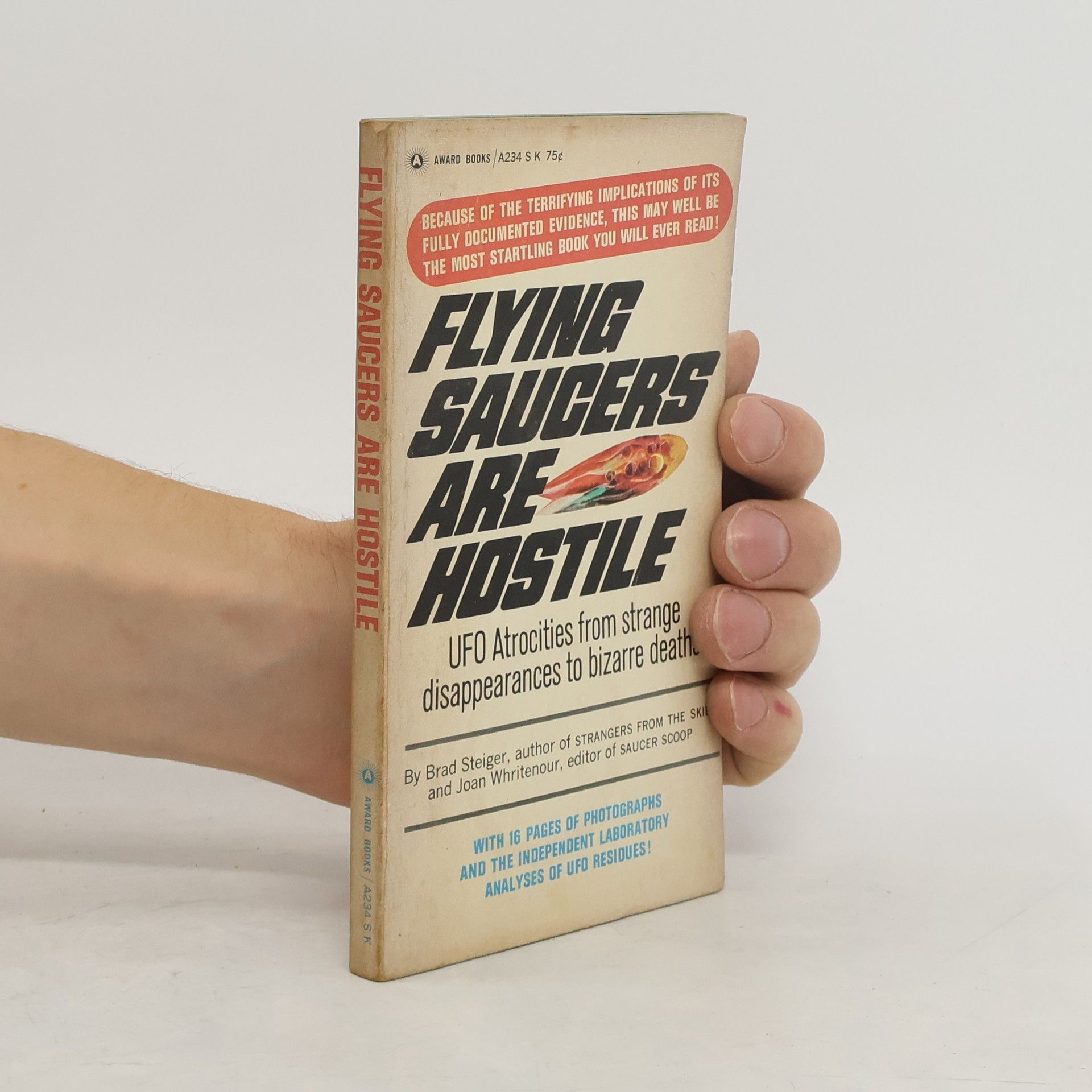 AA.VV. Flying Saucers are Hostile