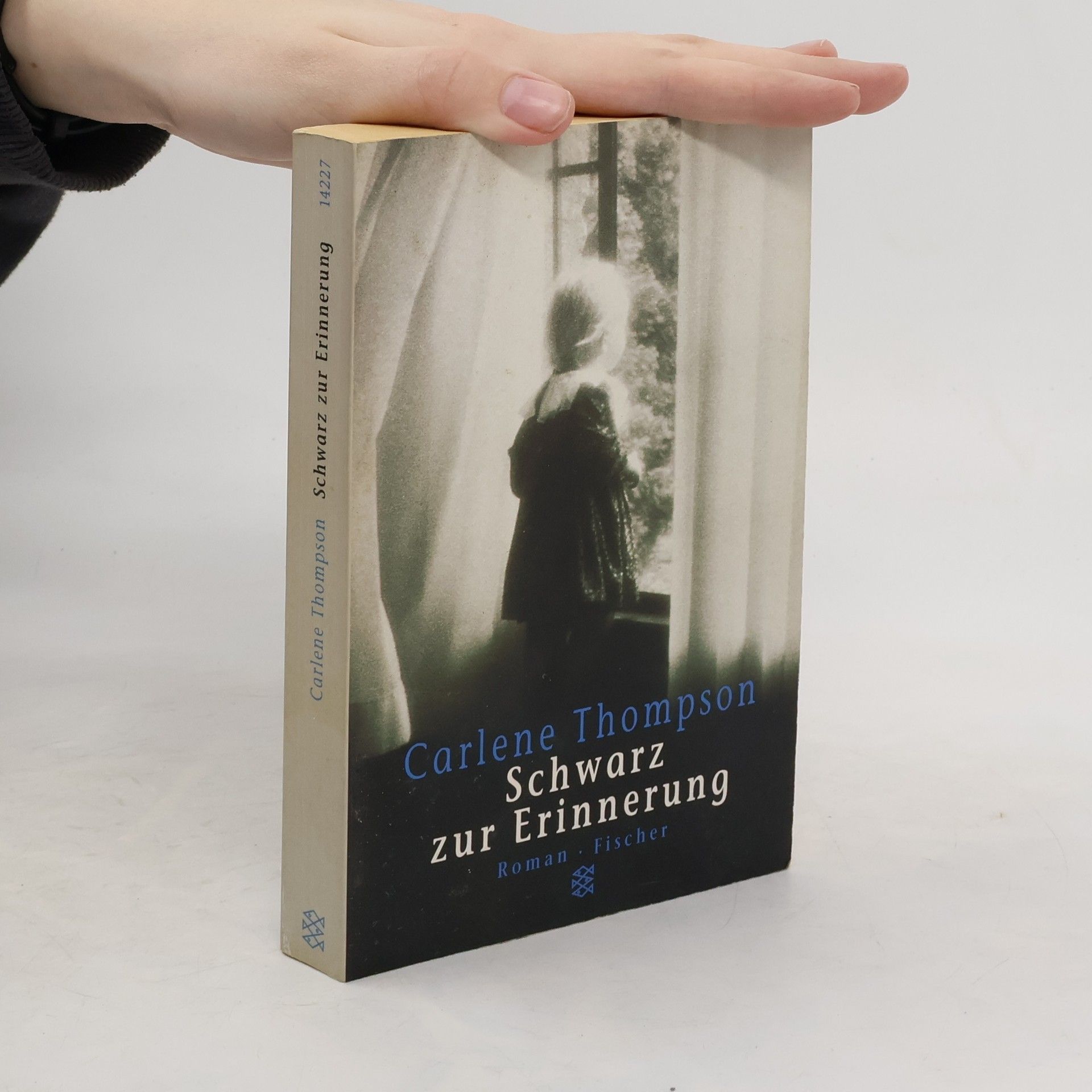 Carlene Thompson Schwarz zur Erinnerung