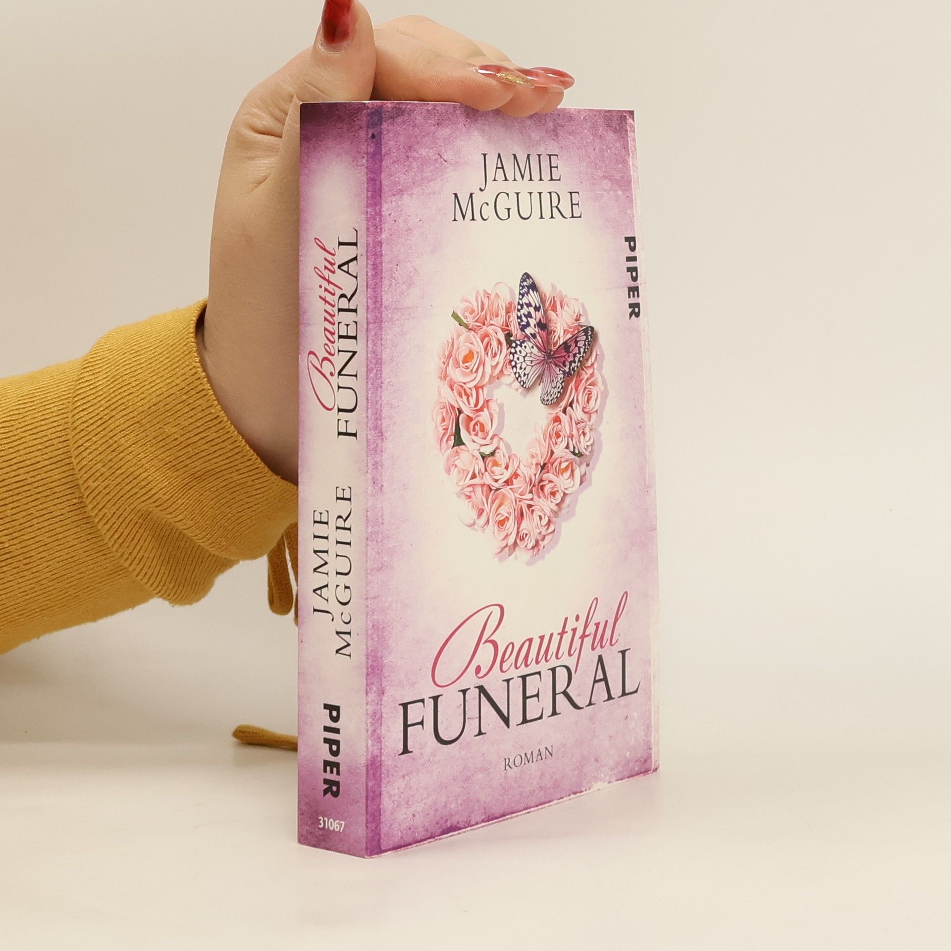 Jamie McGuire Beautiful funeral