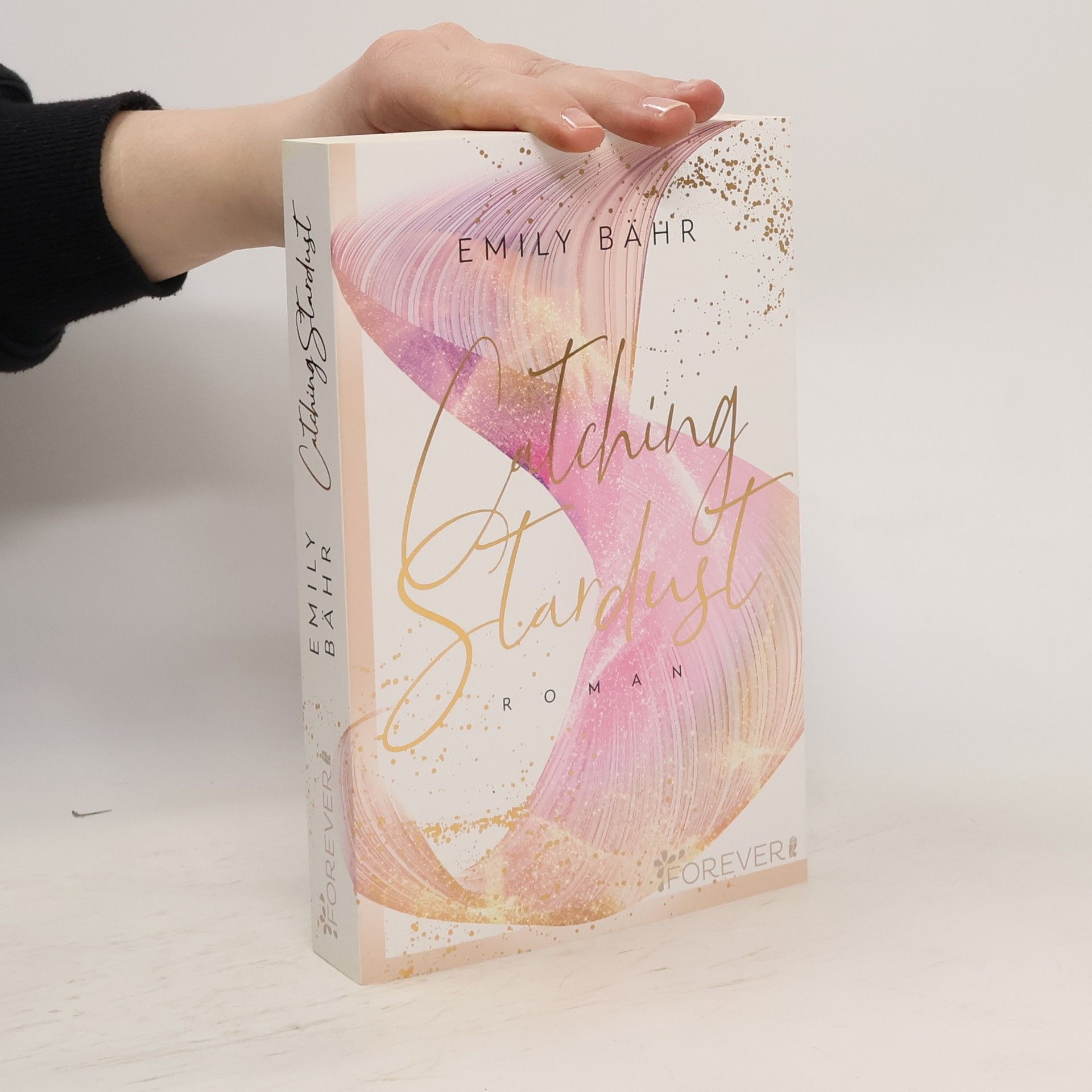 Emily Bähr Catching Stardust
