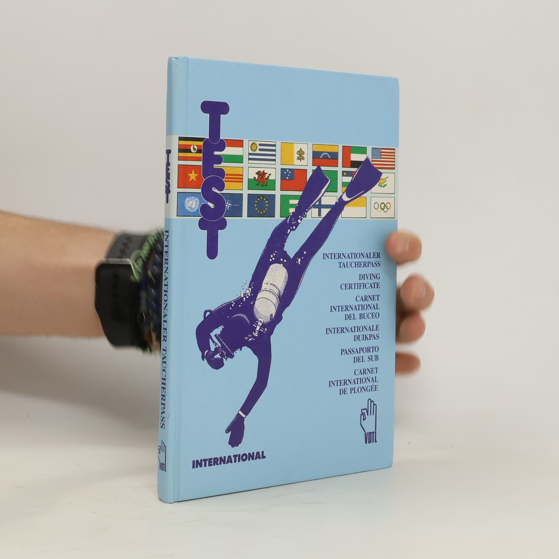 Collectif d'auteurs International Taucherpass
