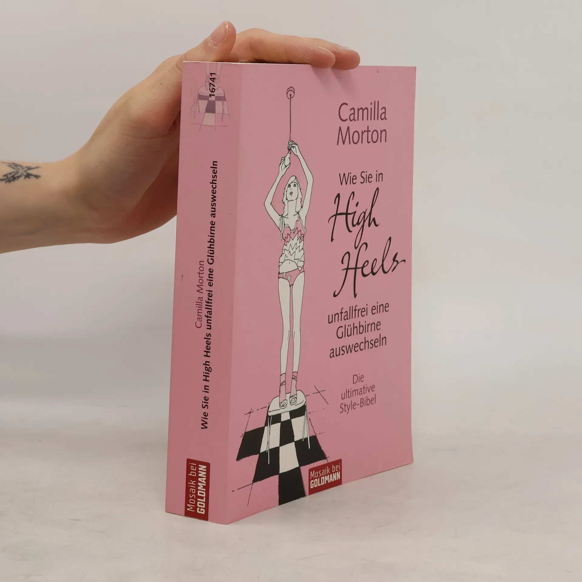 Wie Sie in High Heels unfallfrei ein Glühbirne auswechseln | Book | Paperback | Camilla Morton | DE