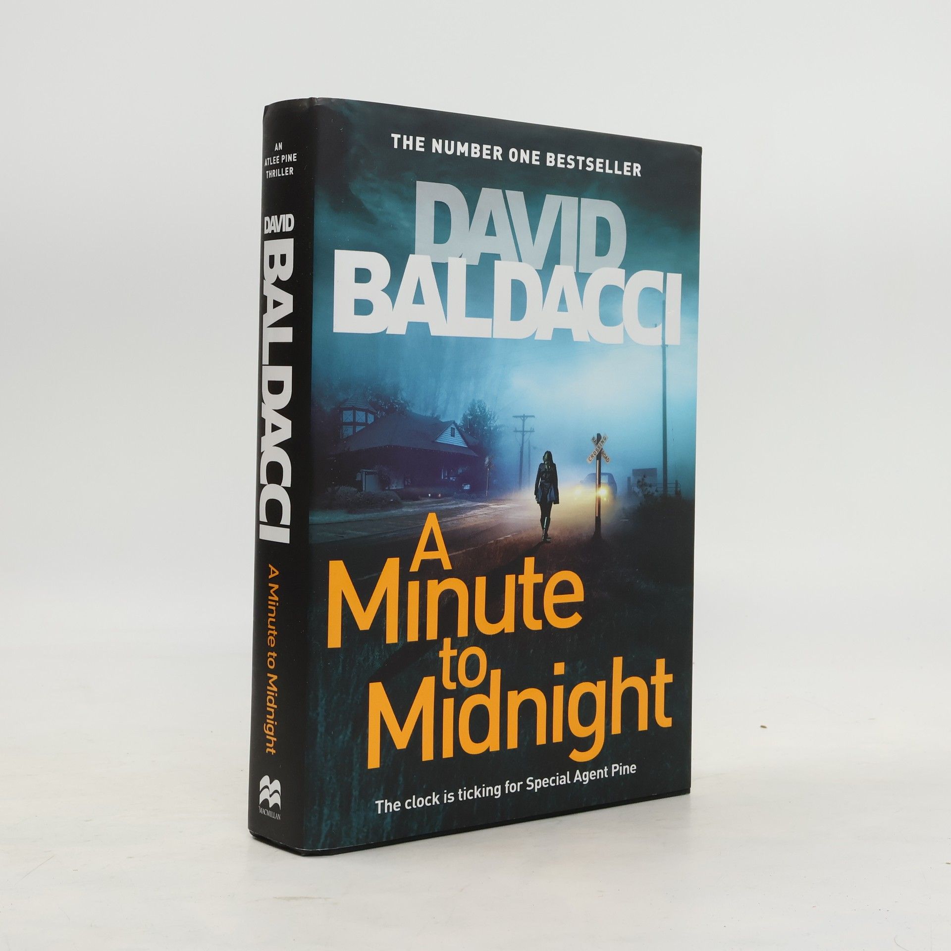 David Baldacci A Minute to Midnight