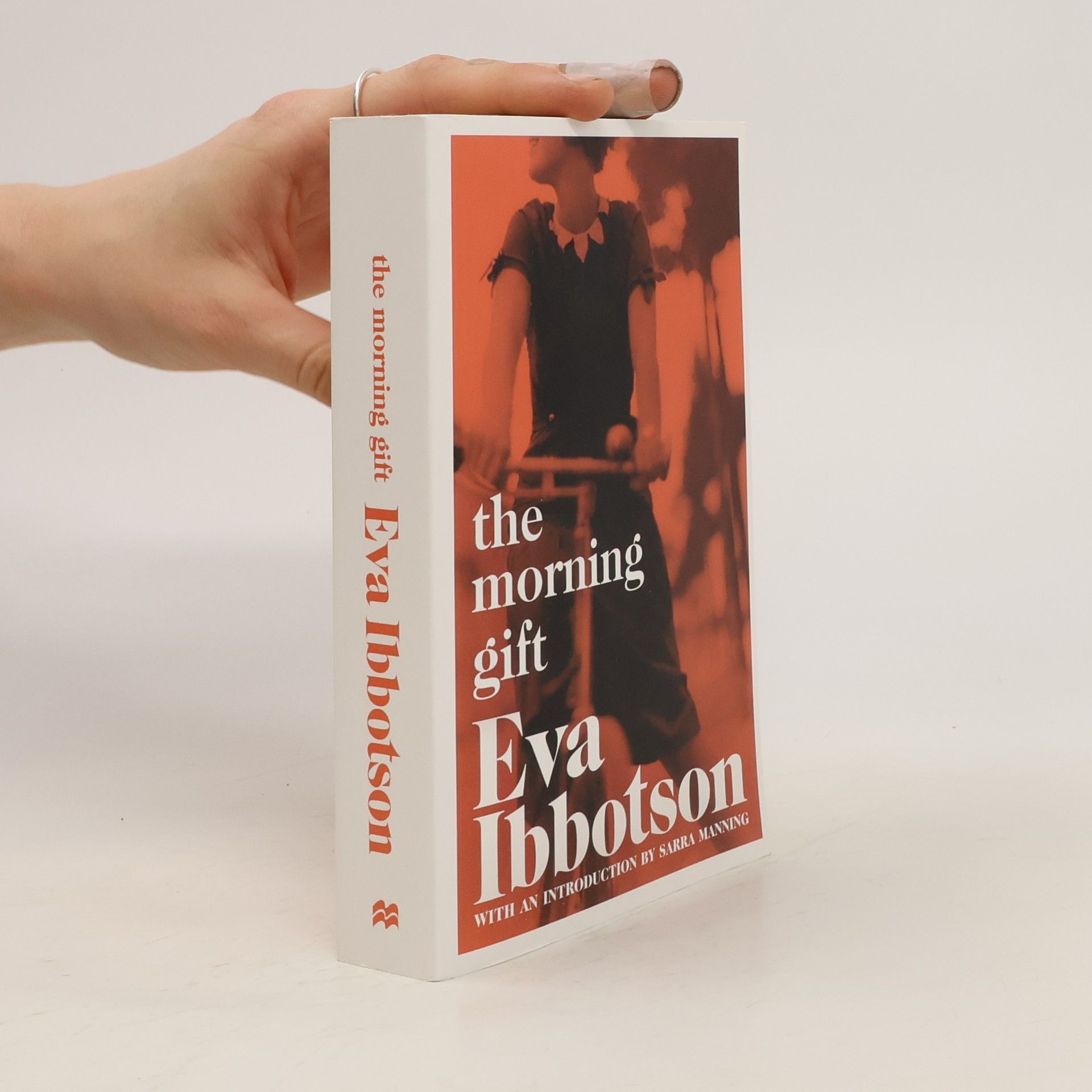 Eva Ibbotson The Morning Gift