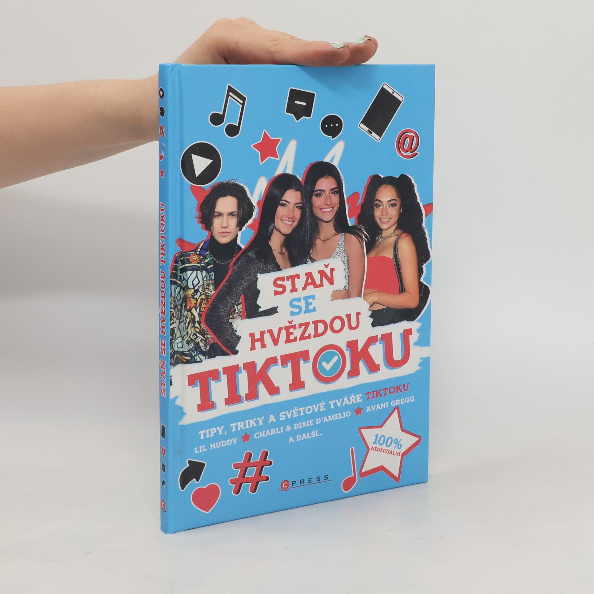 Sara Stanford Staň se hvězdou TikToku