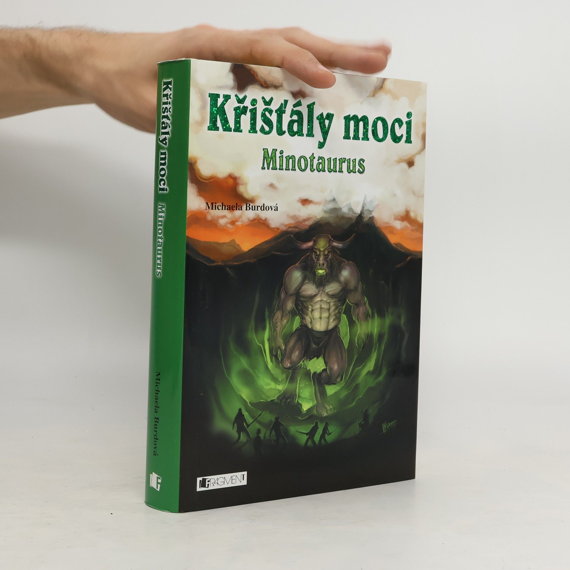 Michaela Burdová Křišťály moci. Minotaurus