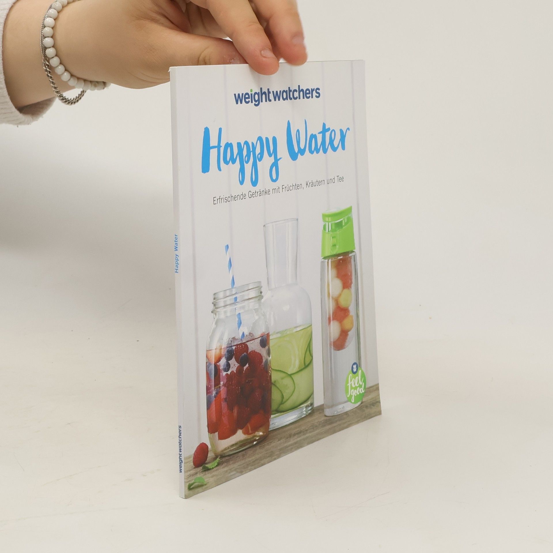 Collectif d'auteurs Happy Water