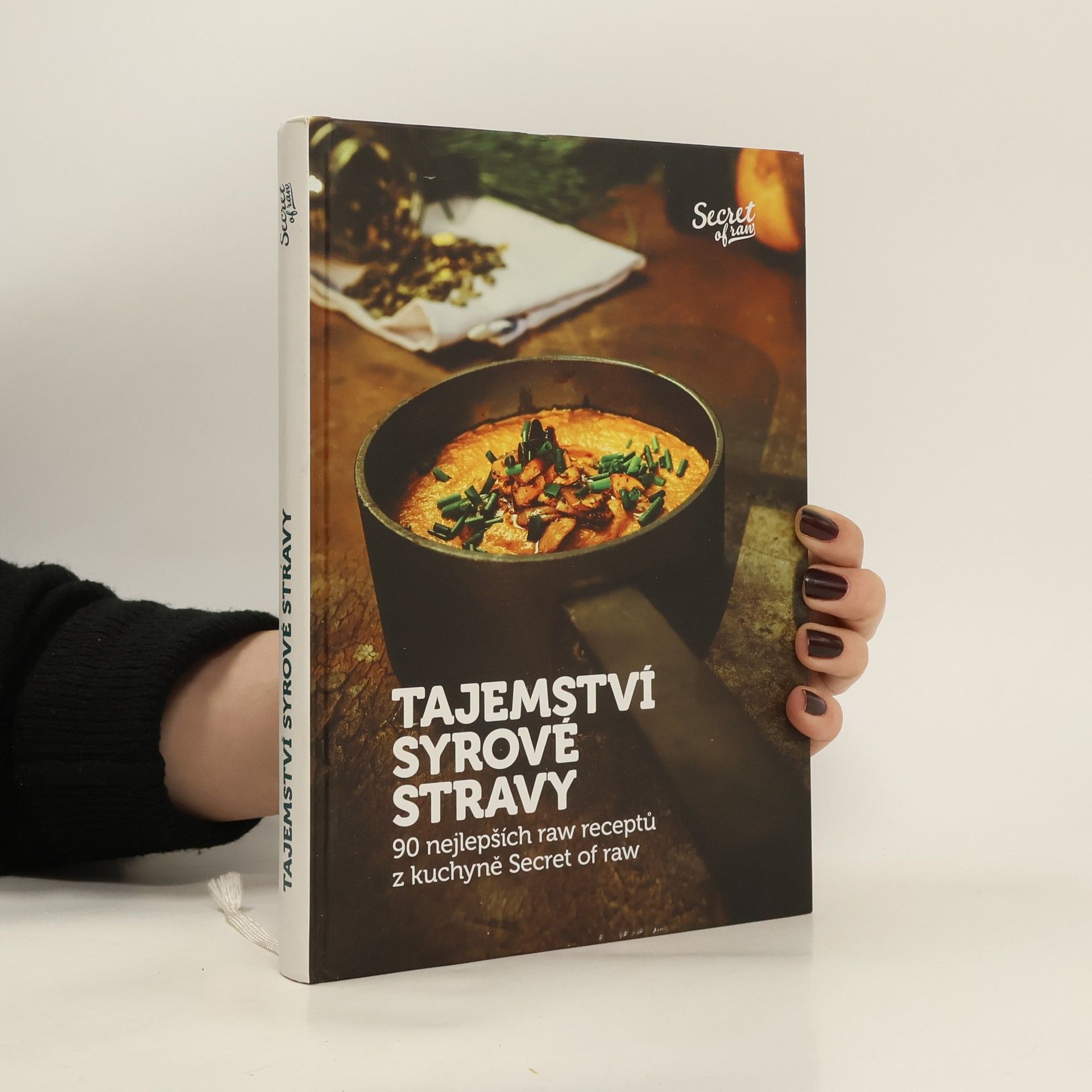 Jan Plajner Tajemství syrové stravy : 90 nejlepších raw receptů z kuchyně Secret of raw