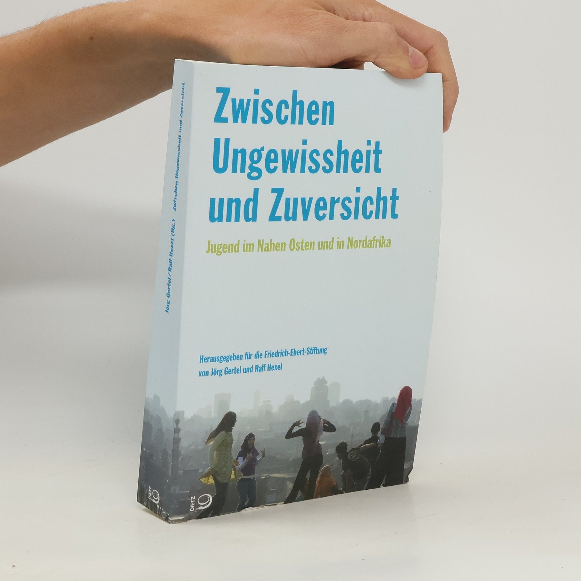 Jörg Gertel Zwischen Ungewissheit und Zuversicht