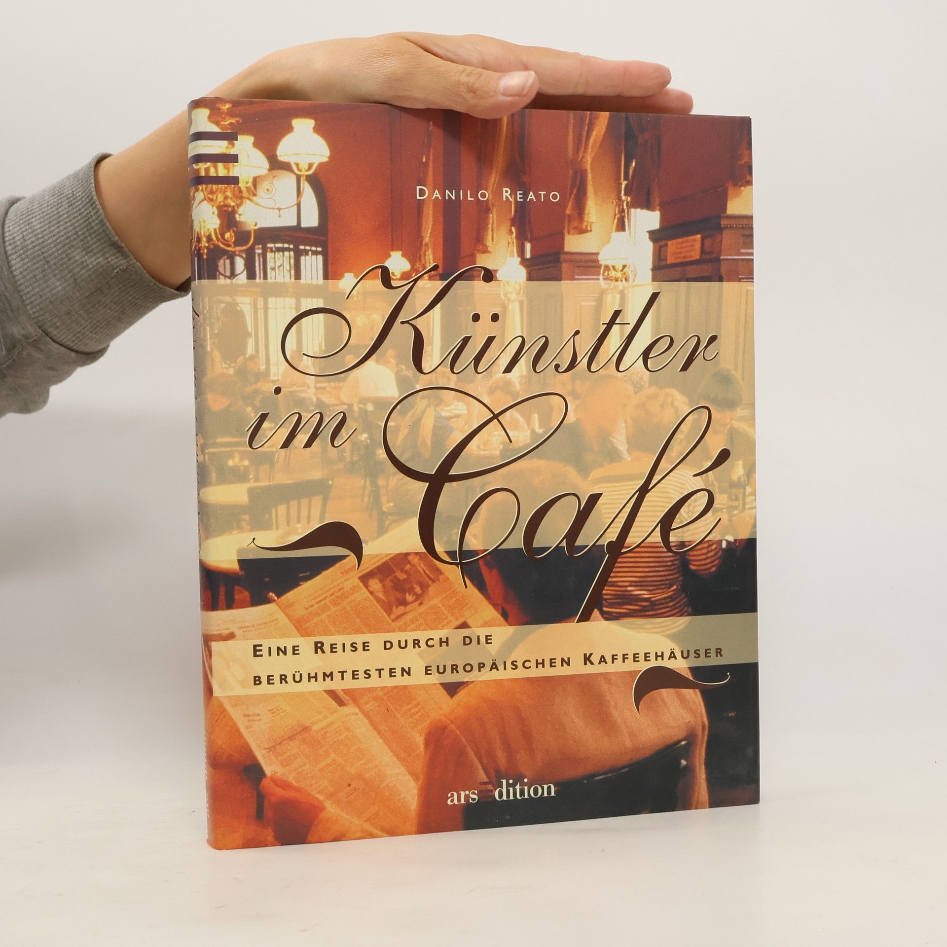 Danilo Reato Künstler im Café