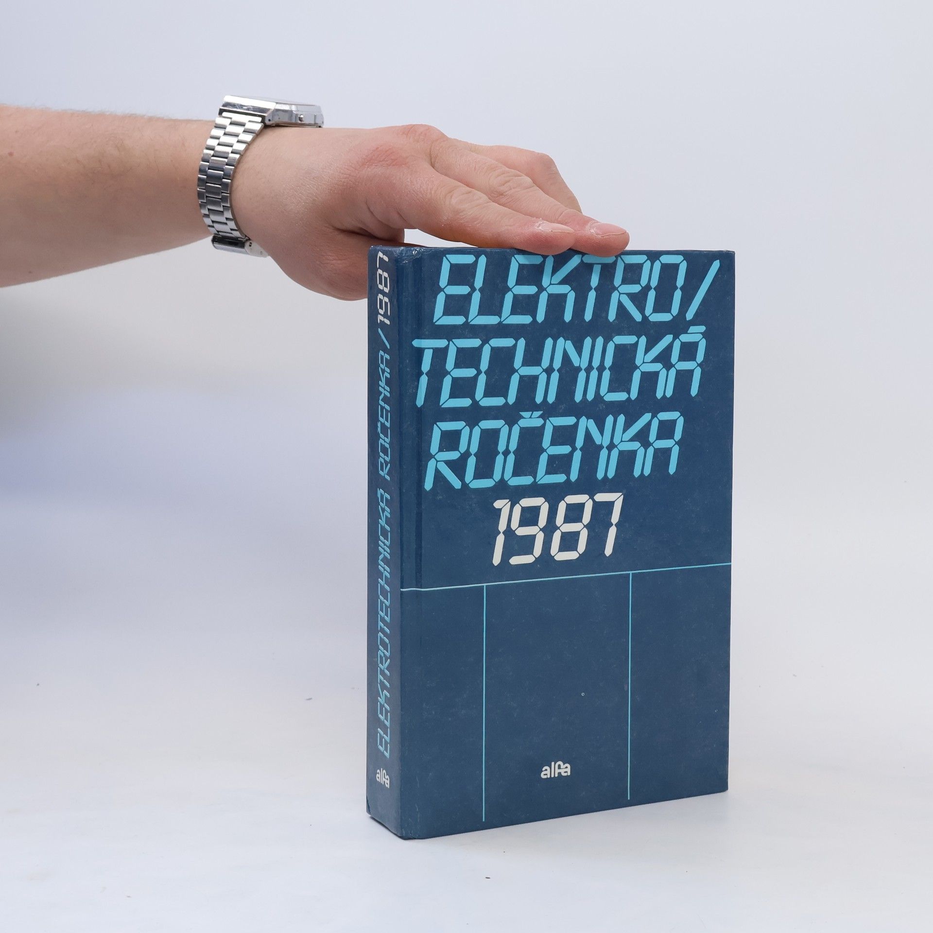 kolektiv Elektrotechnická ročenka 1987