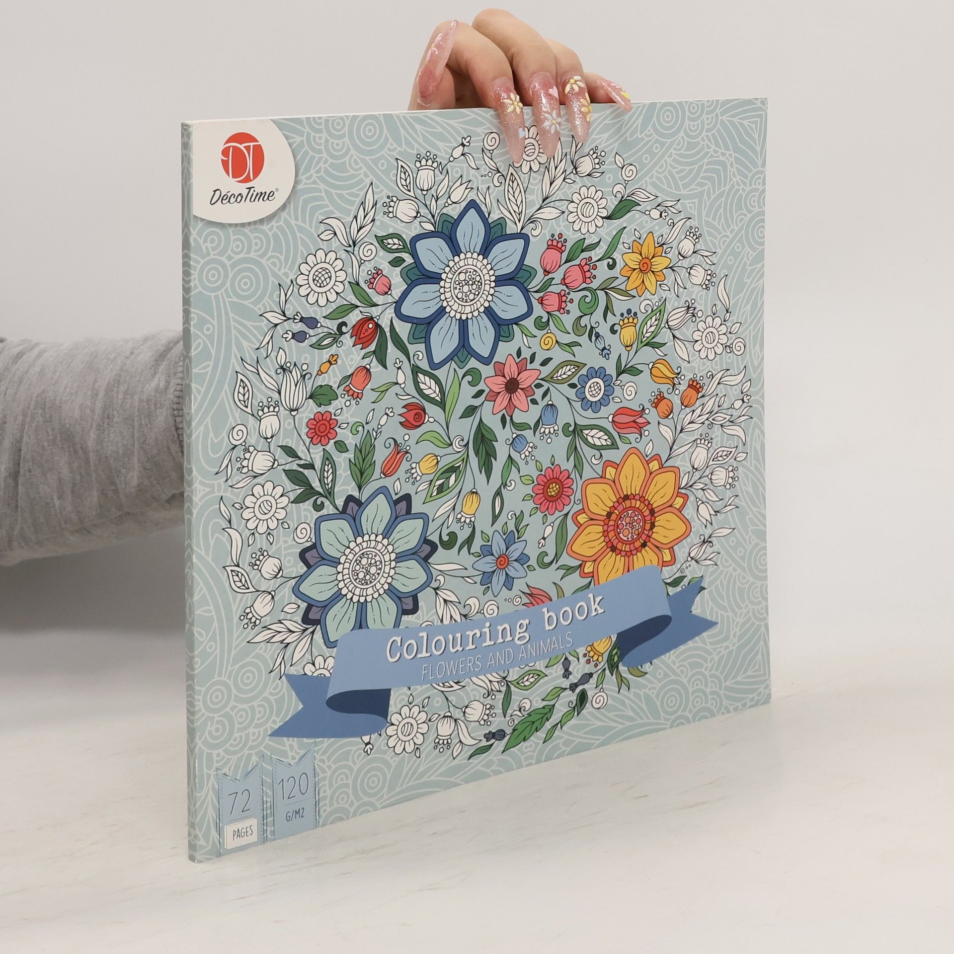 Collectif d'auteurs Colouring Book: Flowers and Animals