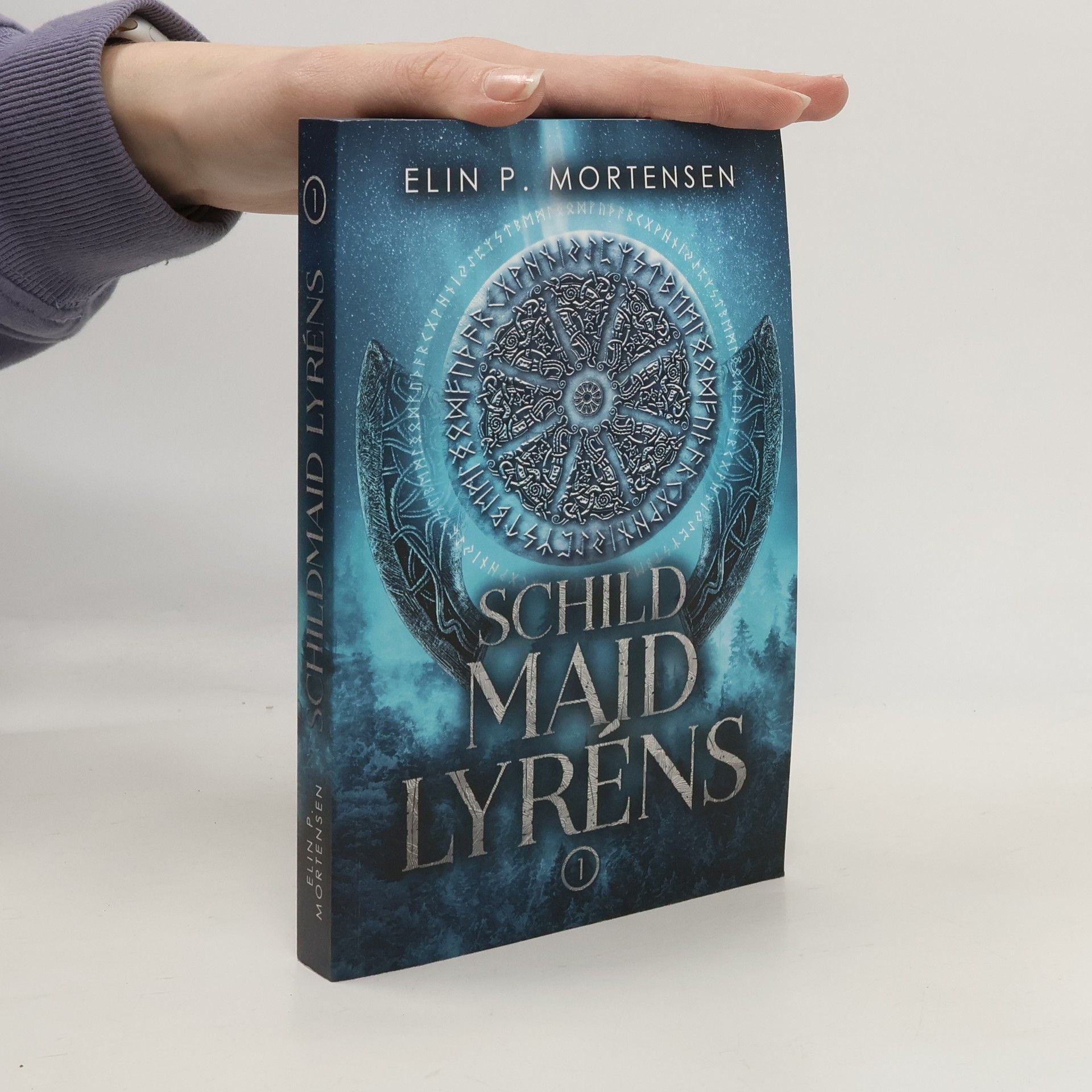 Elin P. Mortensen Schildmaid Lyréns 1