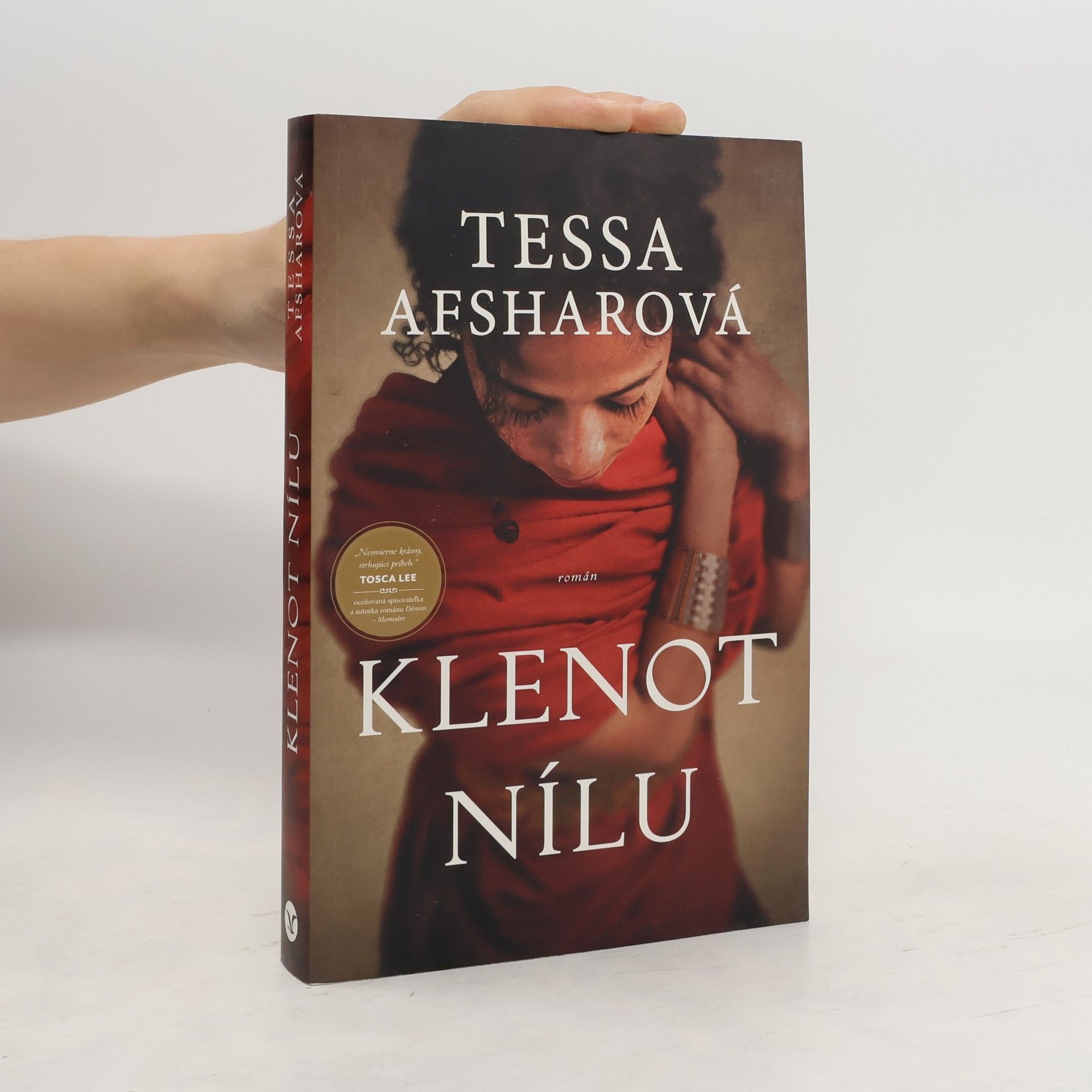 Tessa Afshar Klenot Nílu