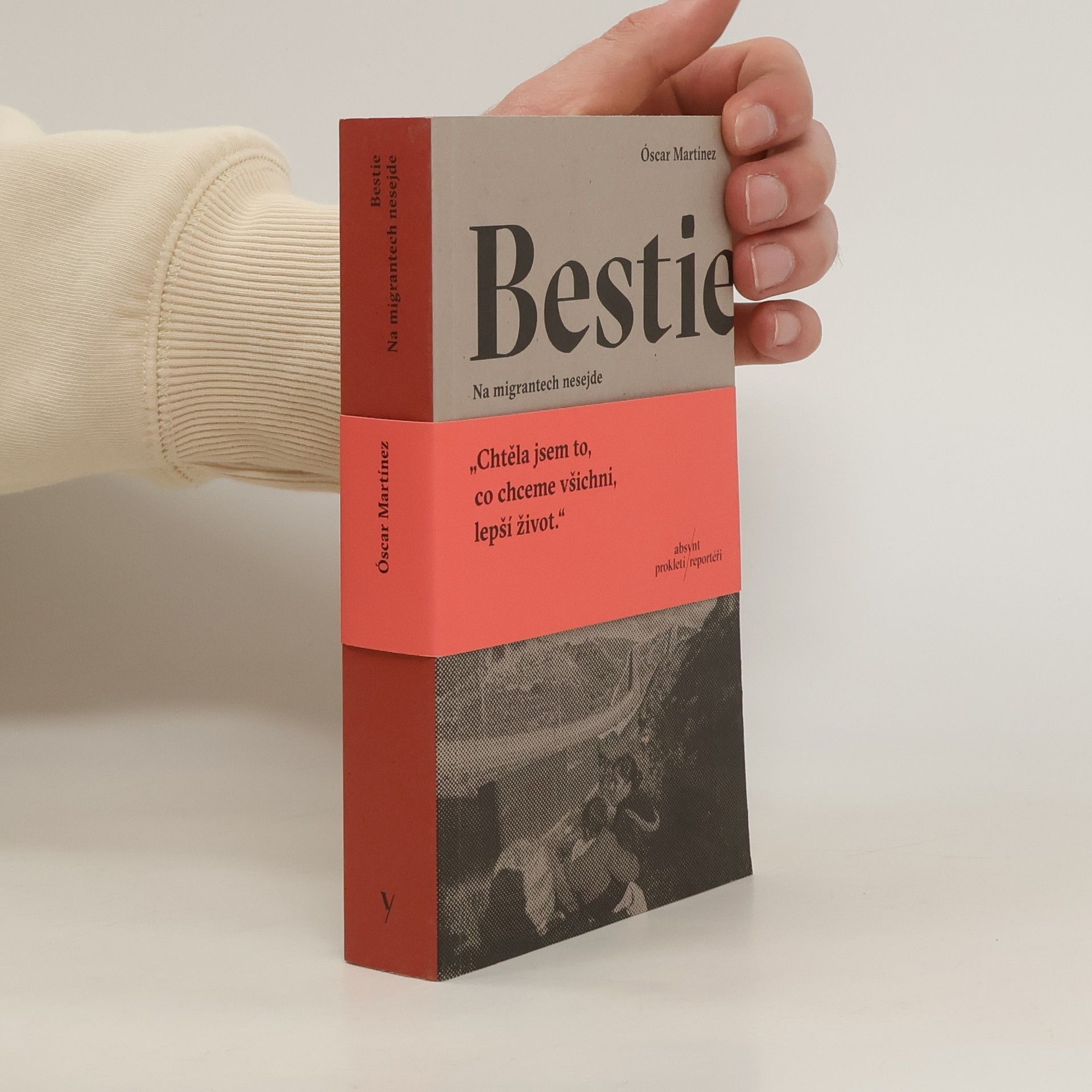 Óscar Martínez Bestie : na migrantech nesejde