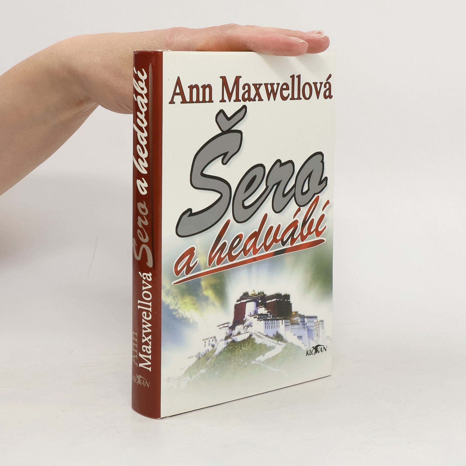 Elizabeth Lowell Šero a hedvábí