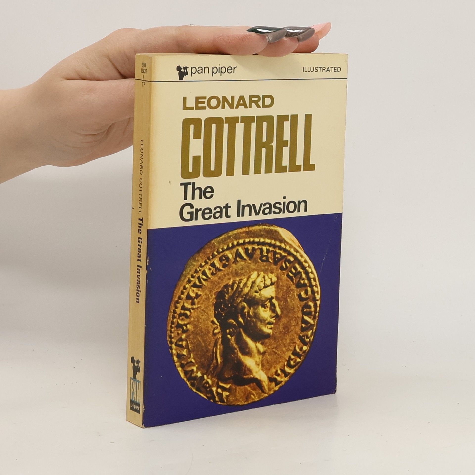 Leonard Cottrell The Great Invasion