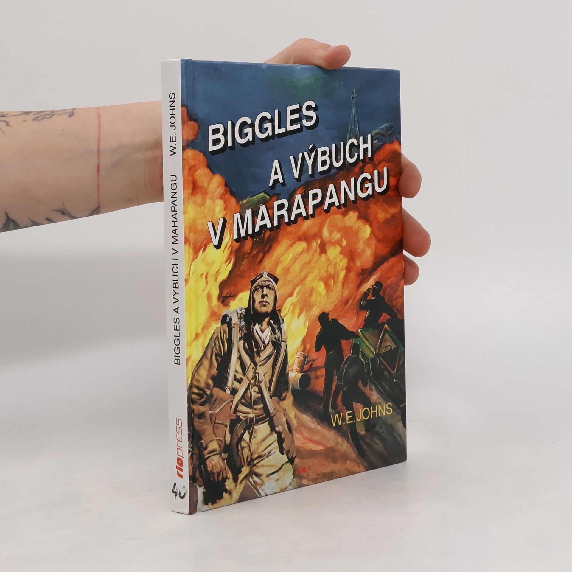 William Earl Johns Biggles a výbuch v Marapangu